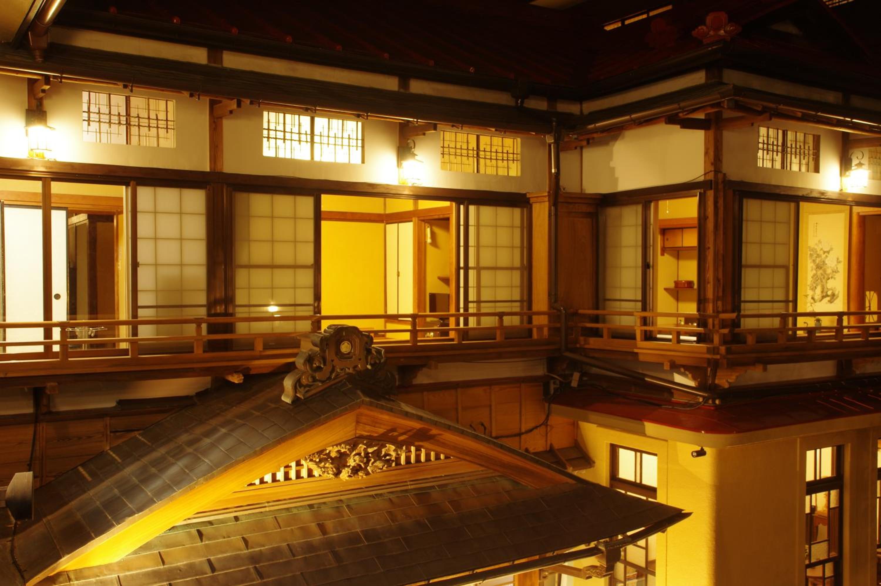 Gensen Uenoya view 3