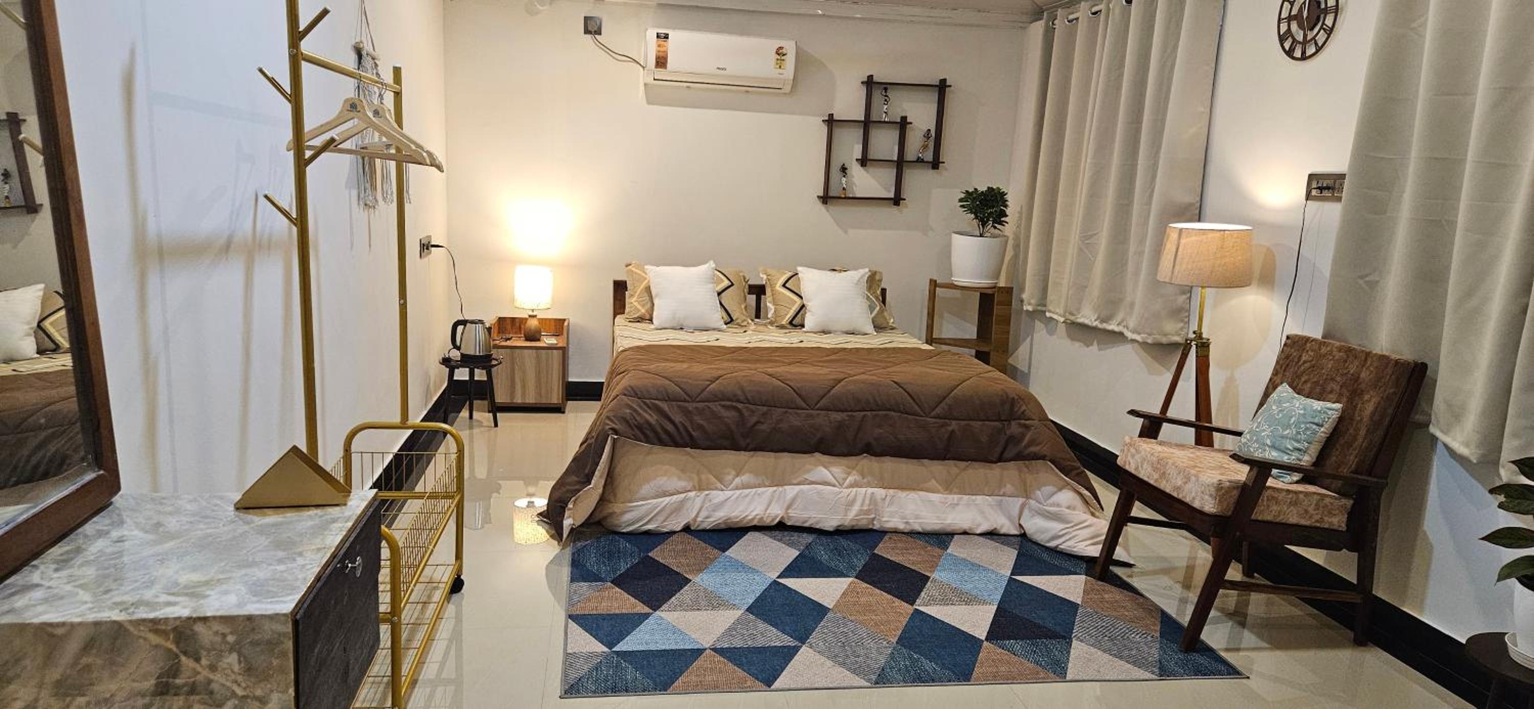 hotel room
