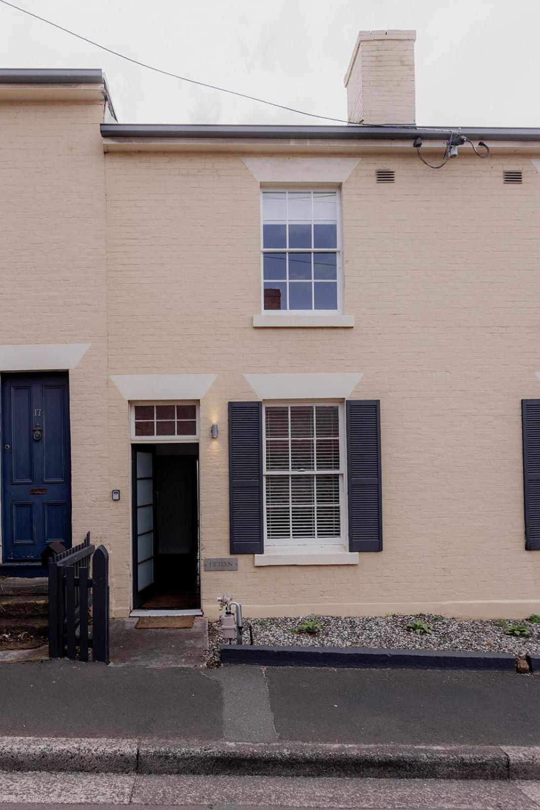 'Fifteen=' - Heritage Terrace in Battery Point