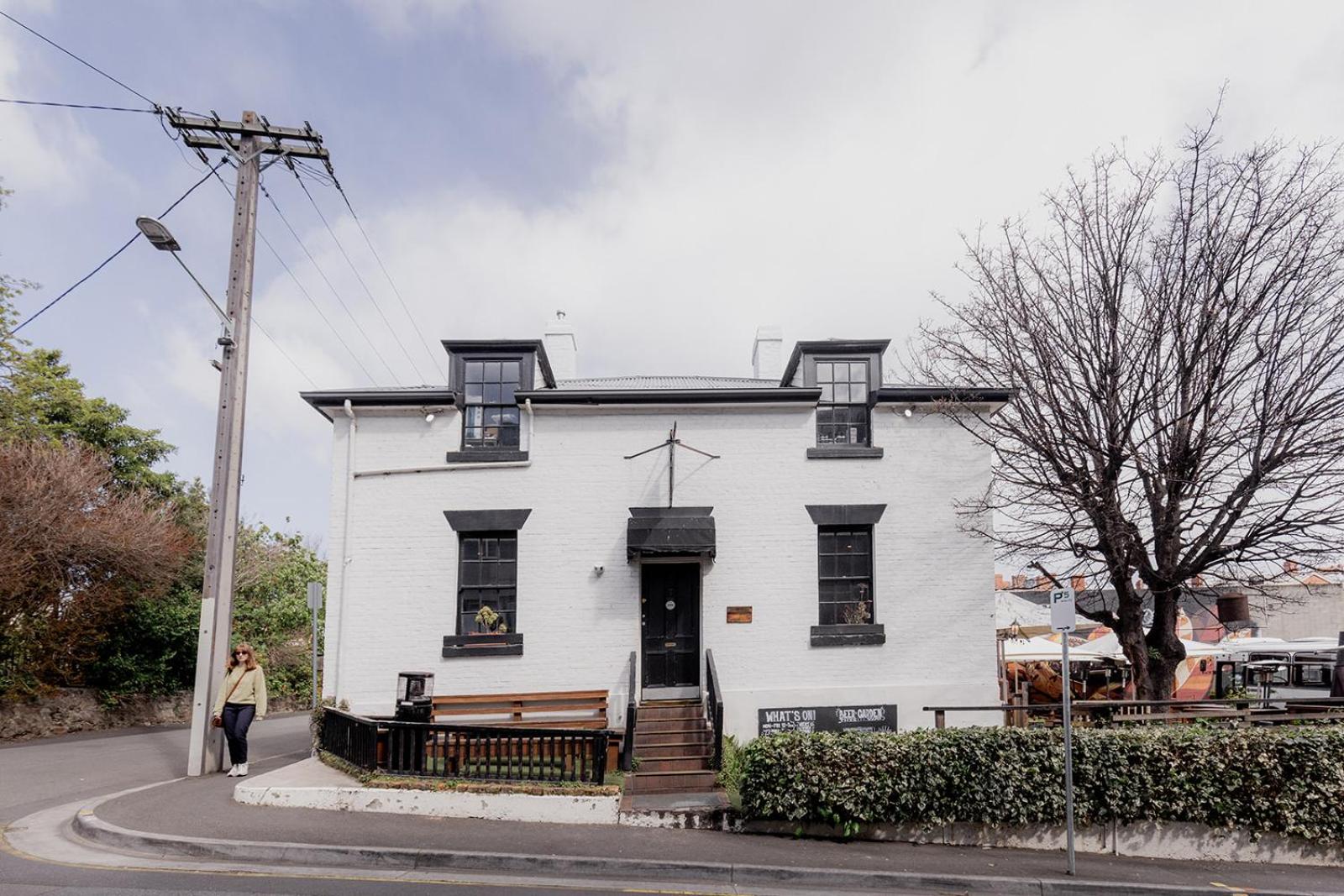 'Fifteen=' - Heritage Terrace in Battery Point