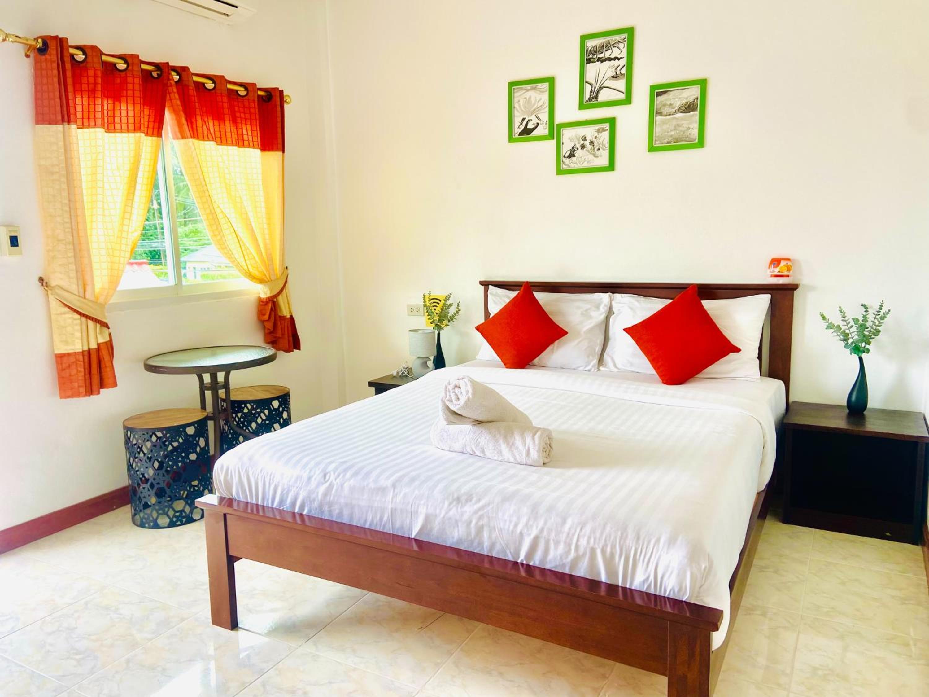Lanta Grand House view 5