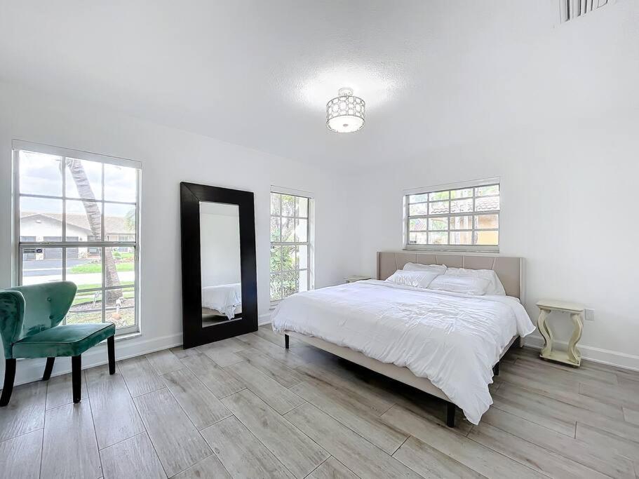 Emerald Hills Haven view 5