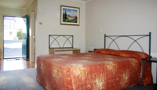 Academy at Botany Motor Inn view 3
