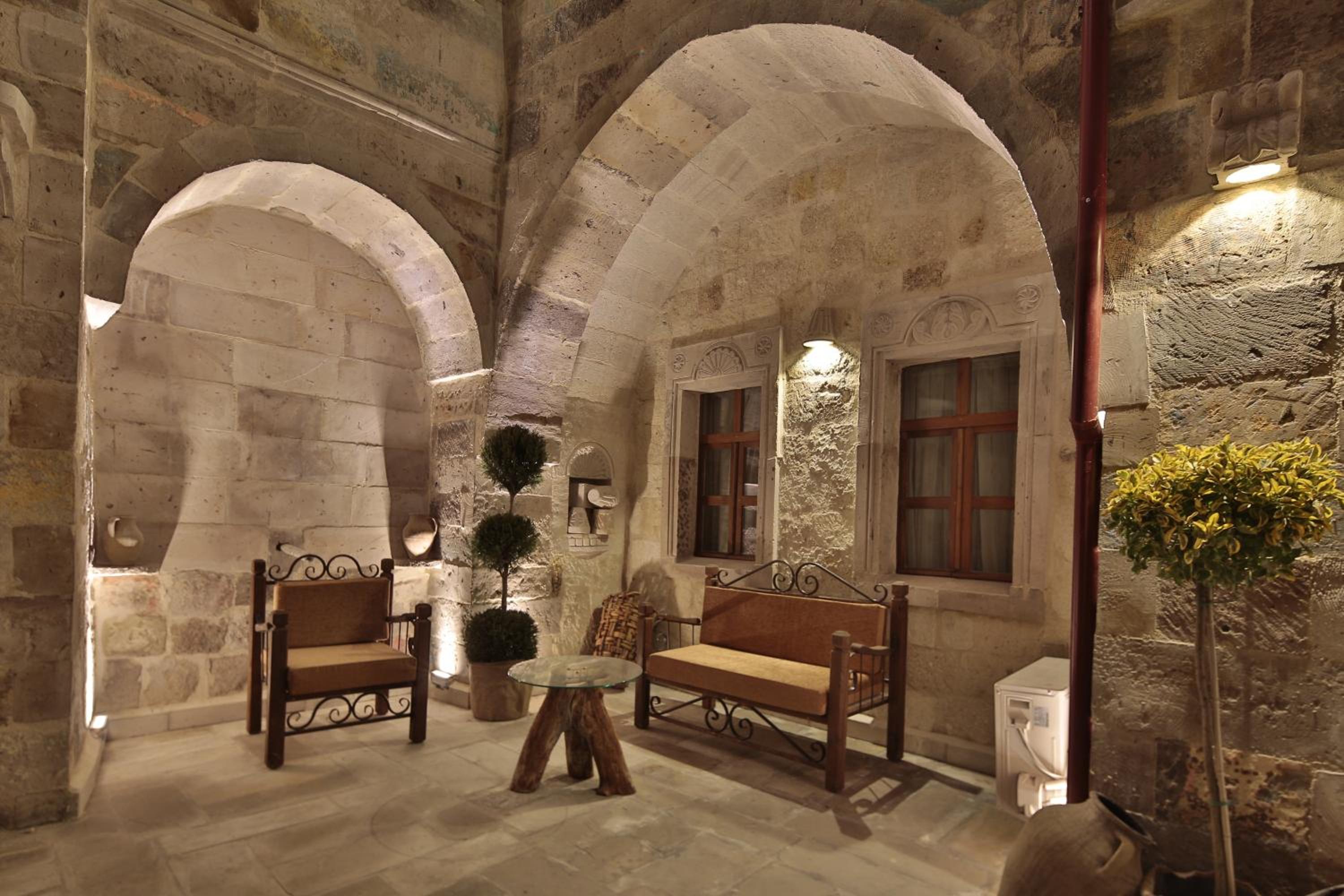 Aren Cave Hotel And Art Gallery - Image 100