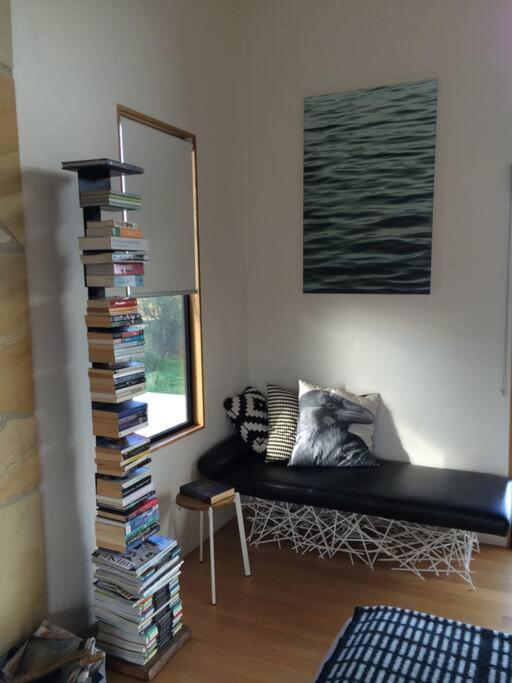 Sheoakes Beach House- East Coast Tas