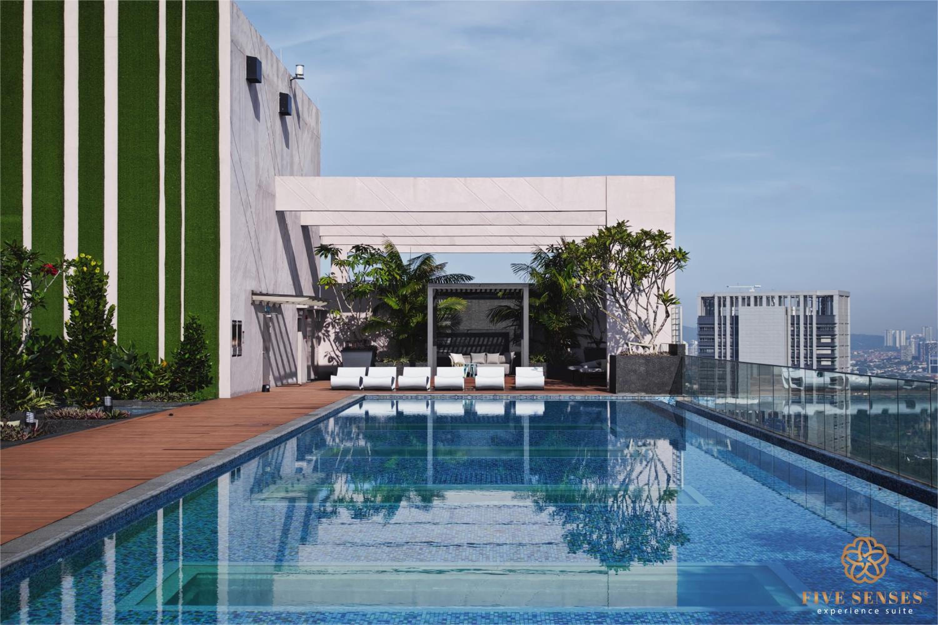 Riveria Premium Kuala Lumpur, Roam