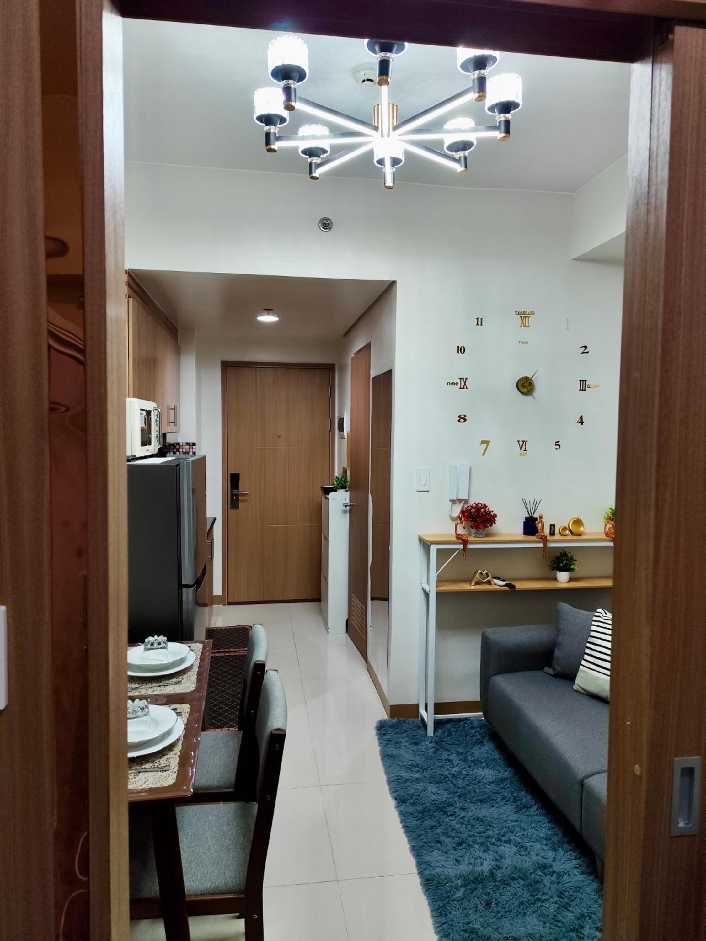 The GoodVibes Condotel Red Residences Makati