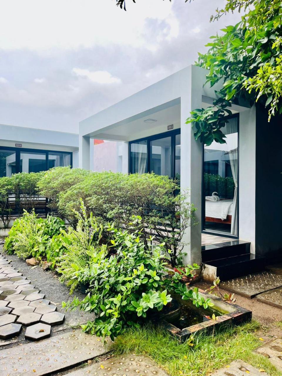 Khmer Bungalow