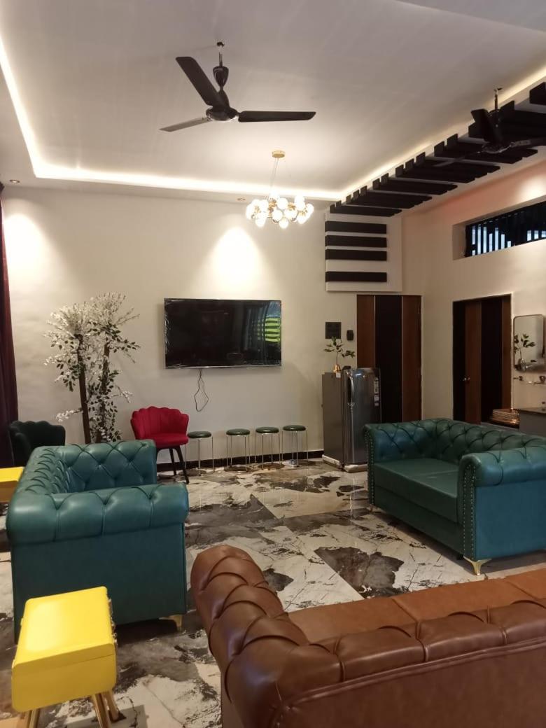 City Scape Villa By 29bungalow view 4