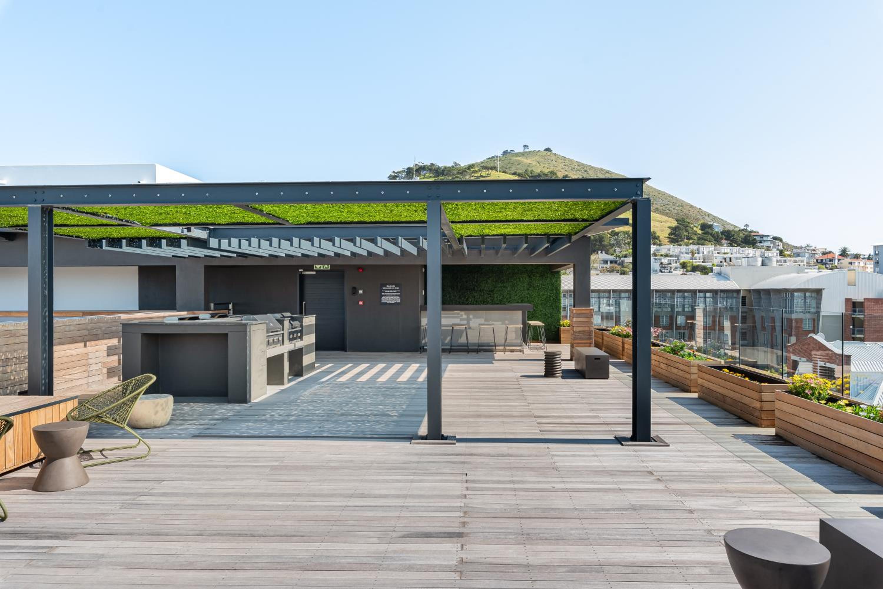 Skyline Penthouse, Private Pool & Rooftop Oasis view 3