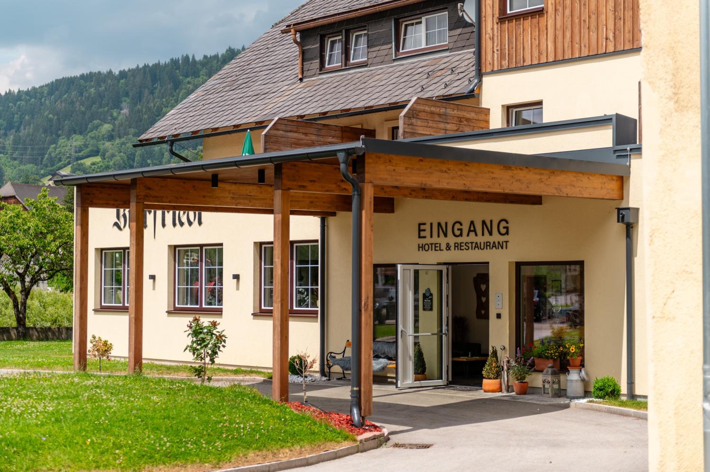 Landgasthof Bierfriedl view 2
