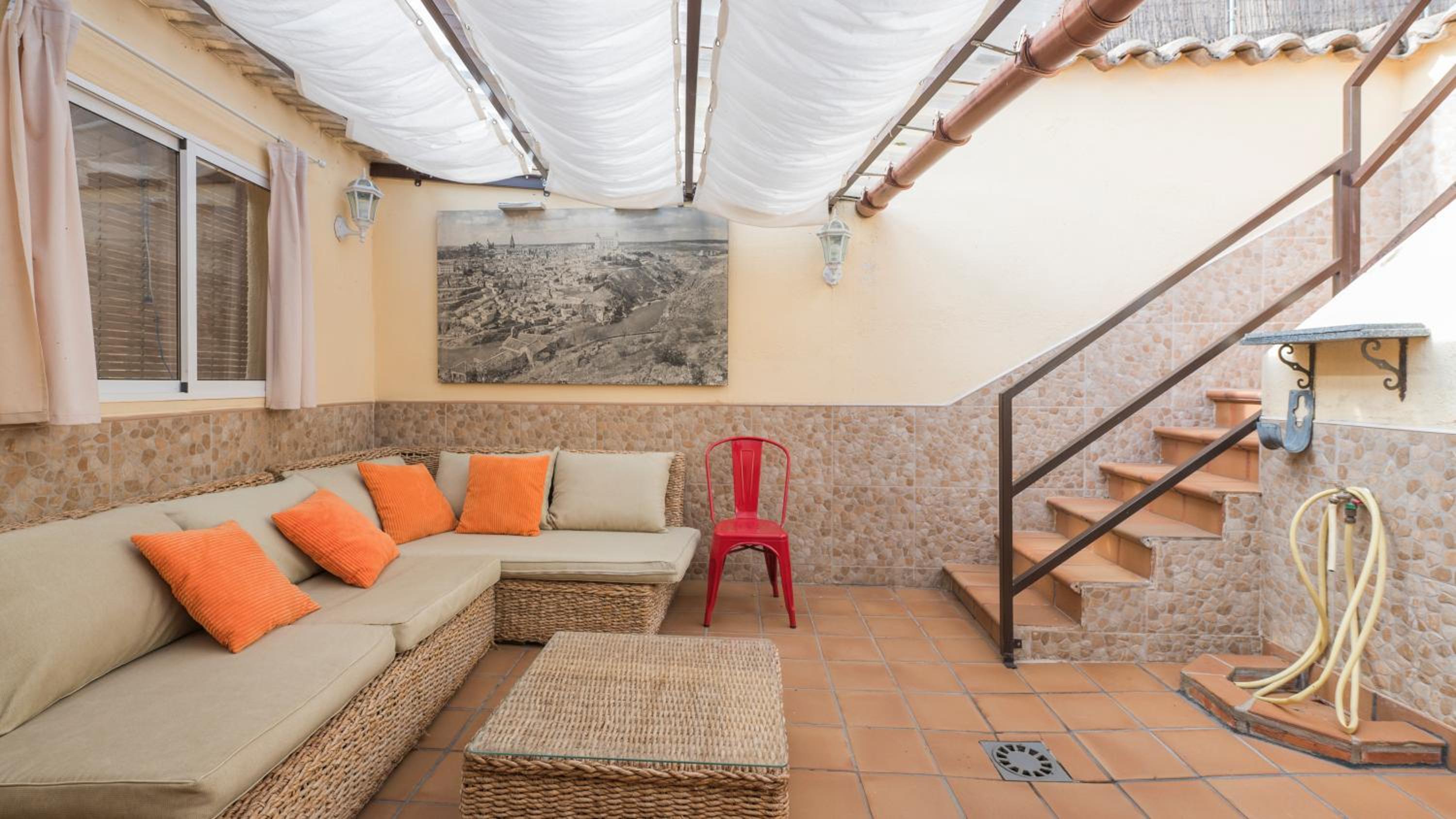 Casa de la Tahona by Toledo AP