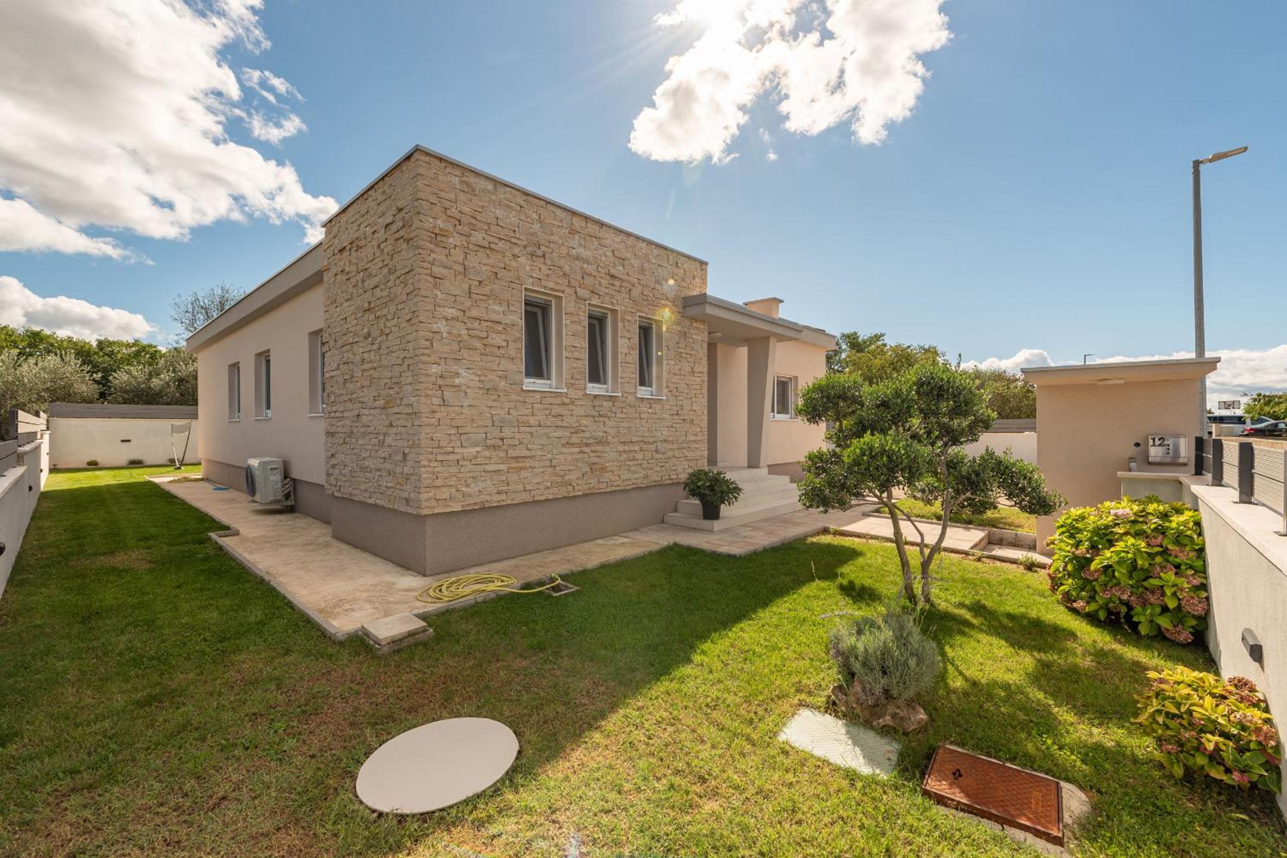 Villa Dora ZadarVillas view 3
