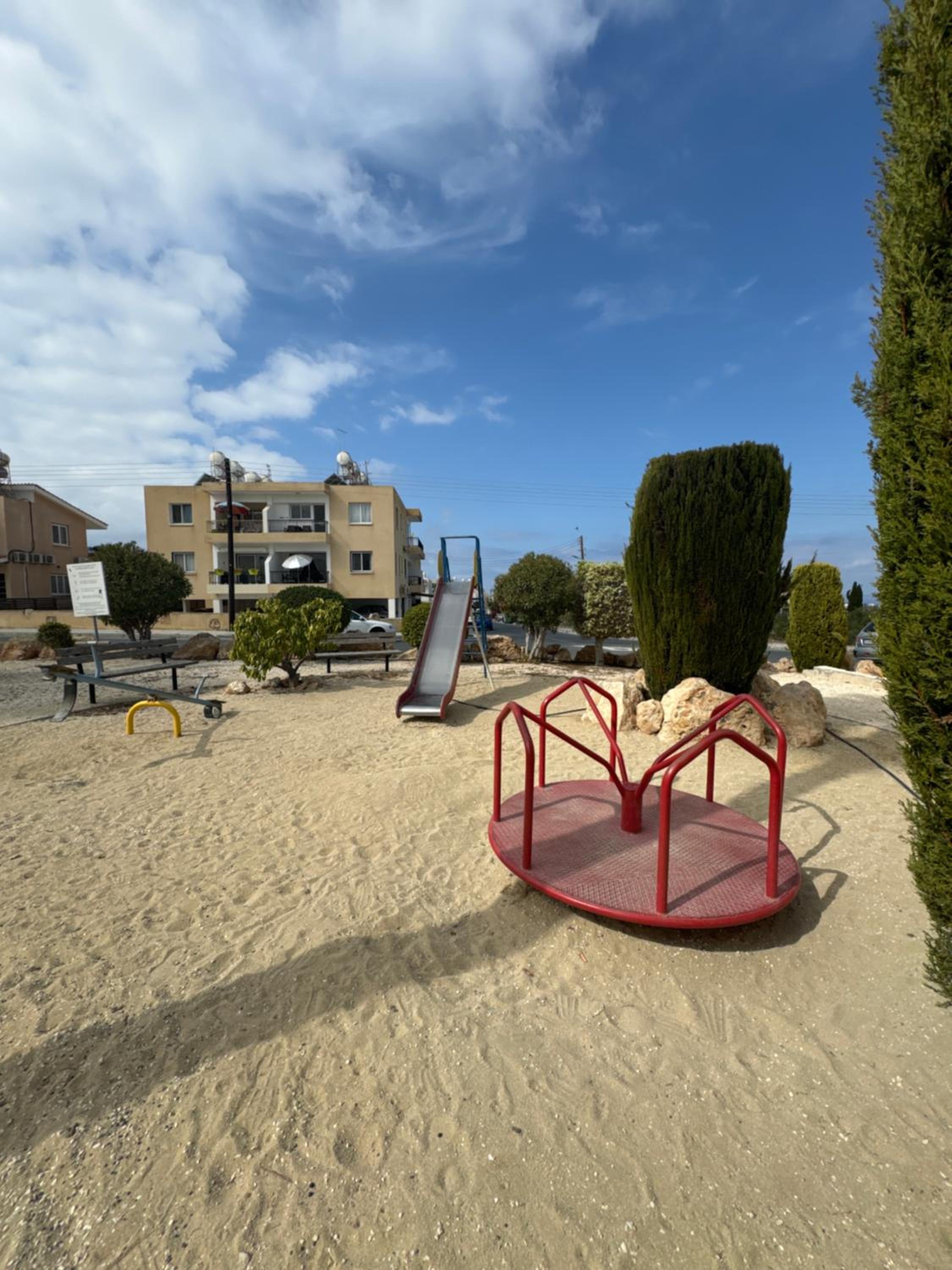 Arting Sea-A Dog friendly house