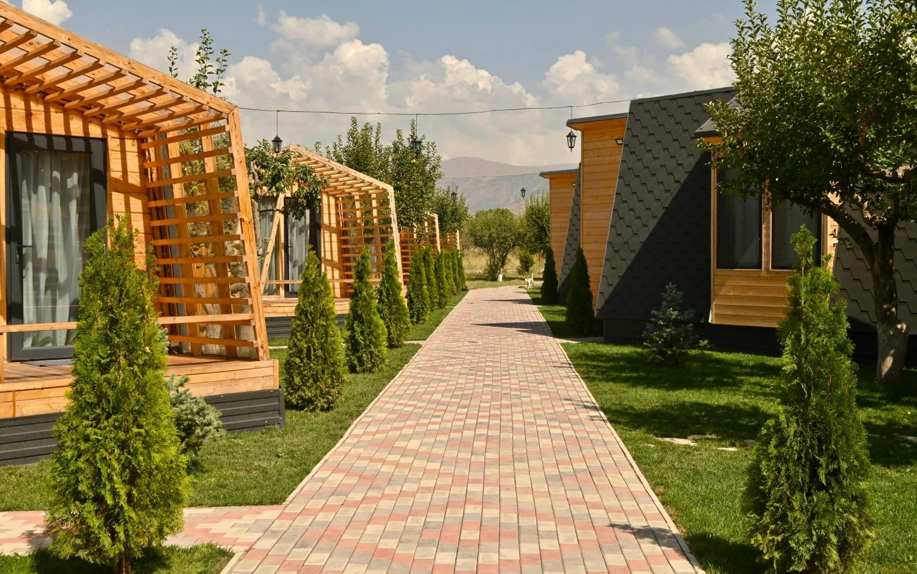 Hidden Garden Resort