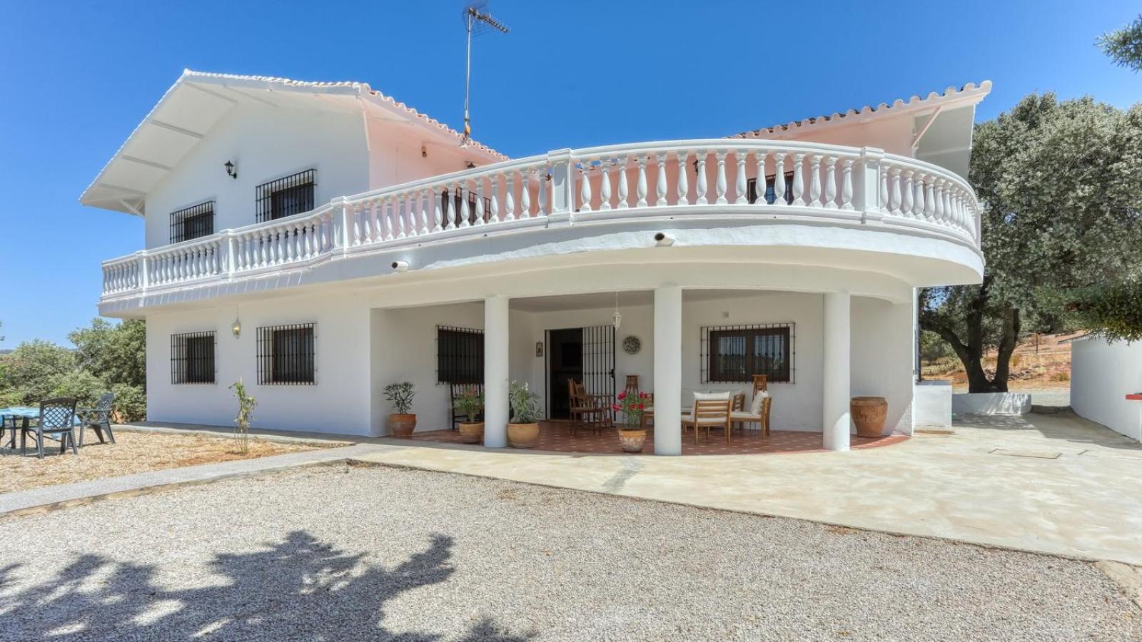 Cortijo el Contarin Archidona by Ruralidays