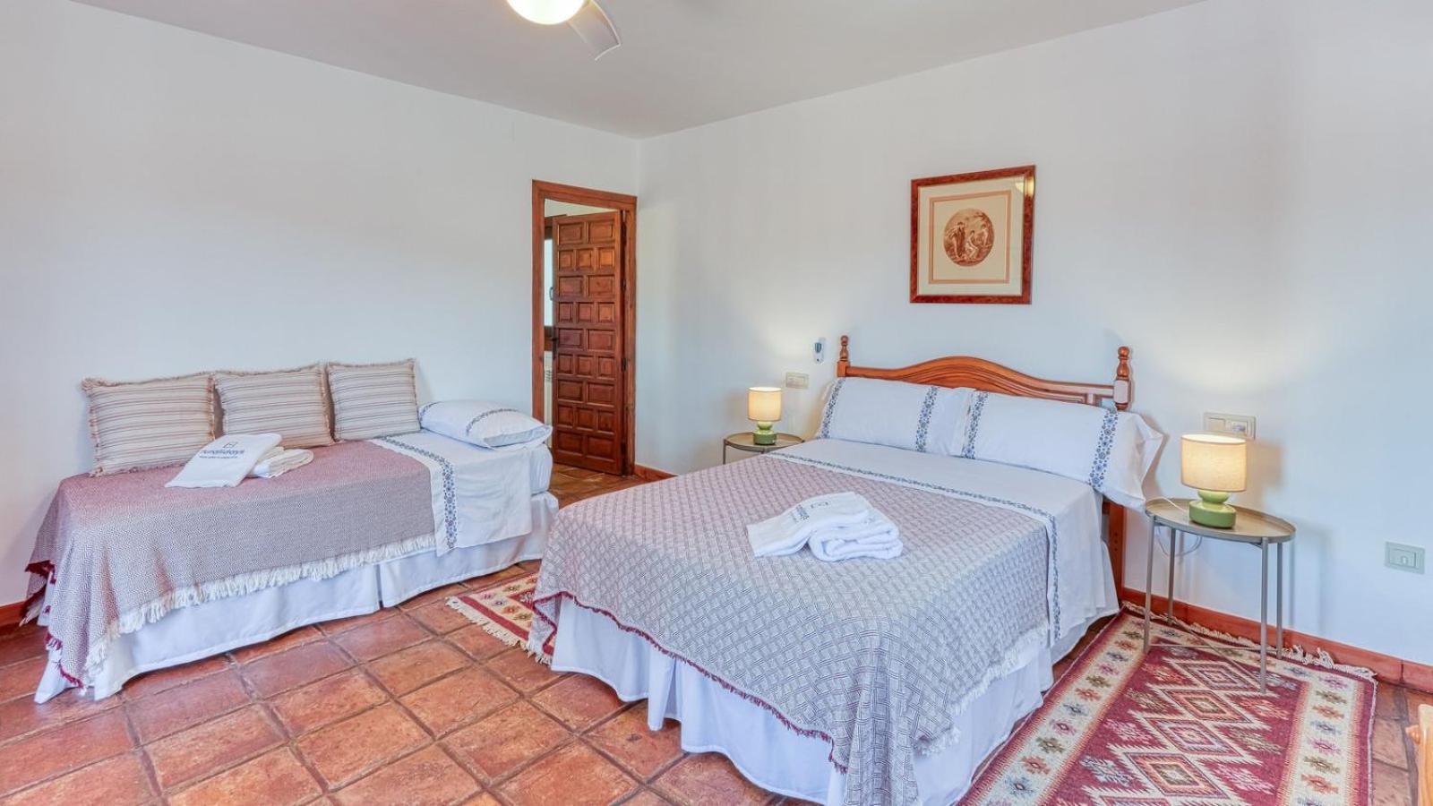 Cortijo el Contarin Archidona by Ruralidays