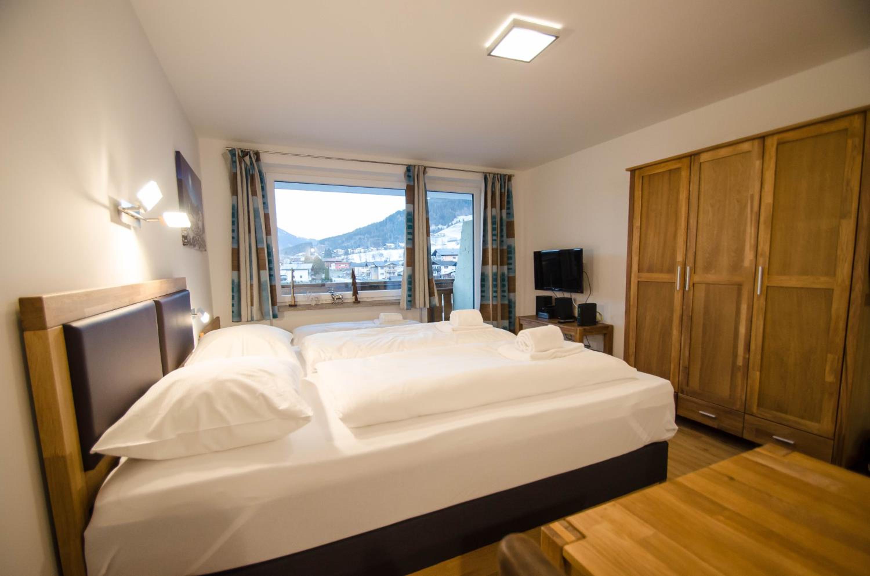 Deluxe Studio Kaprun by All in One Apartments