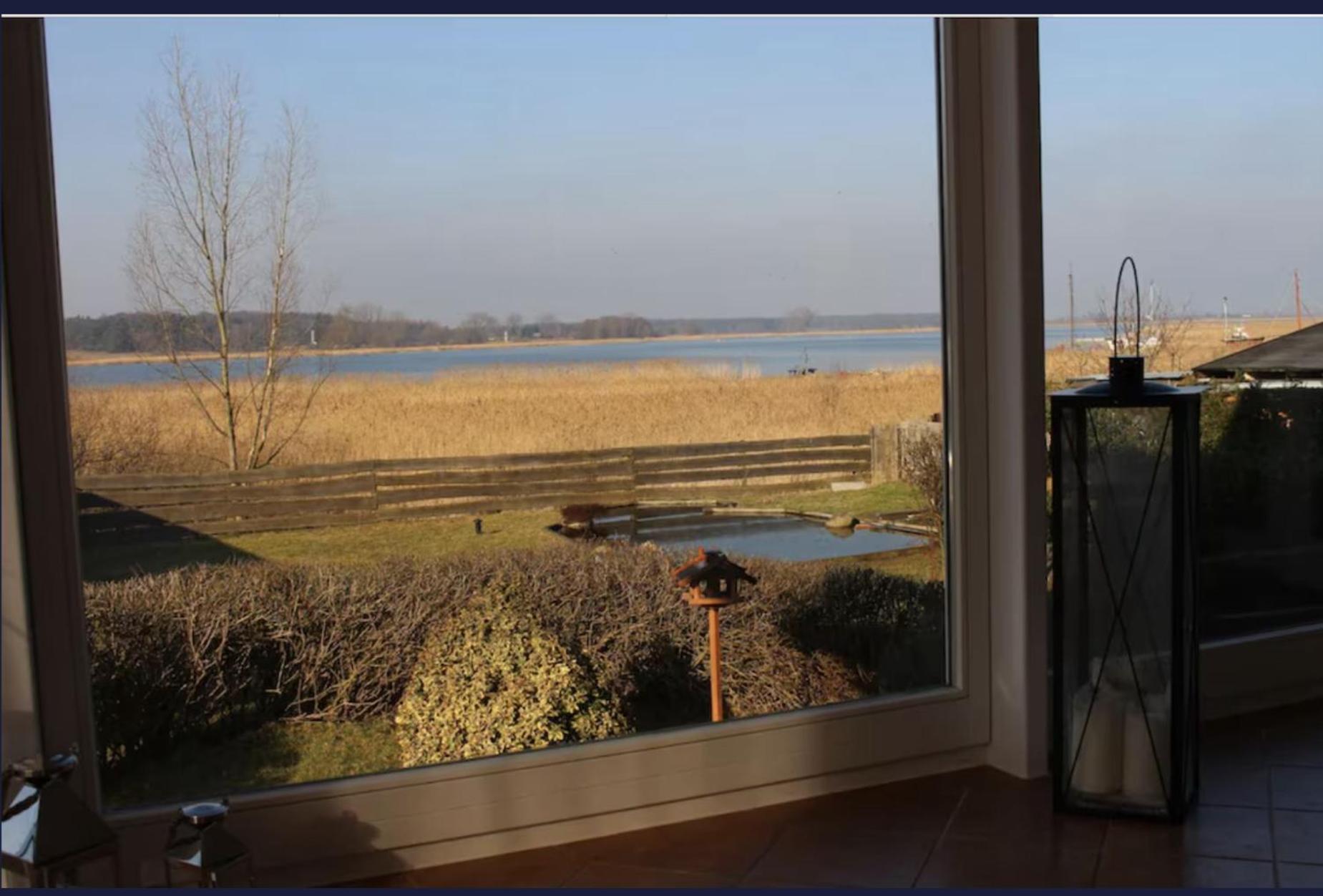 Villa am Peene-Ufer