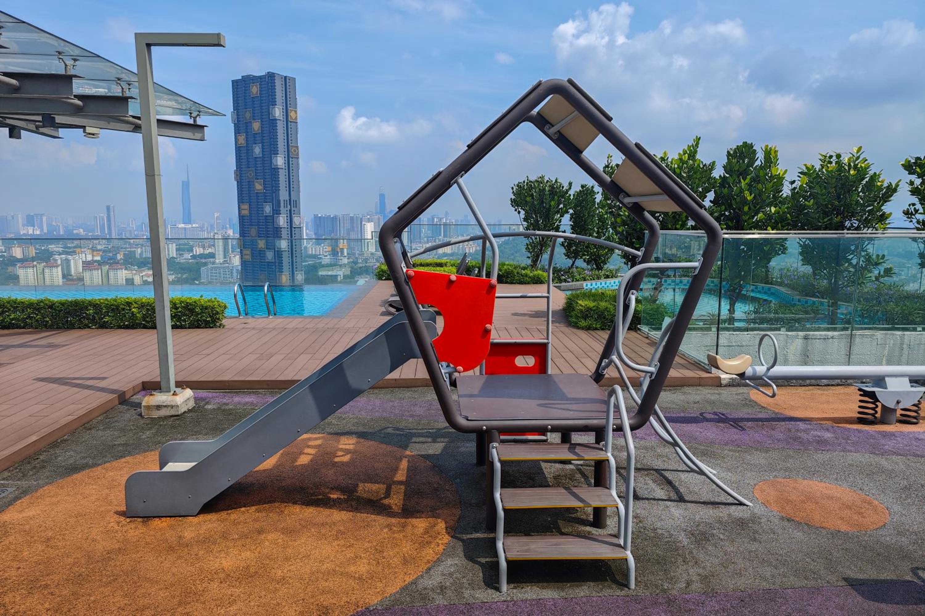 2rooms 4pax link mall MRT#KL #Jhouse#Ekocheras#Malaysia