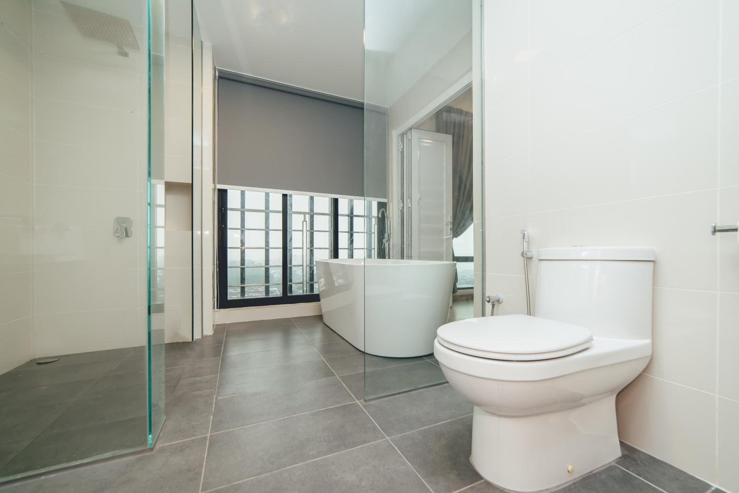 Mosaic Midvalley Oceanblue Nest 3BR w Bathtub by Our Stay