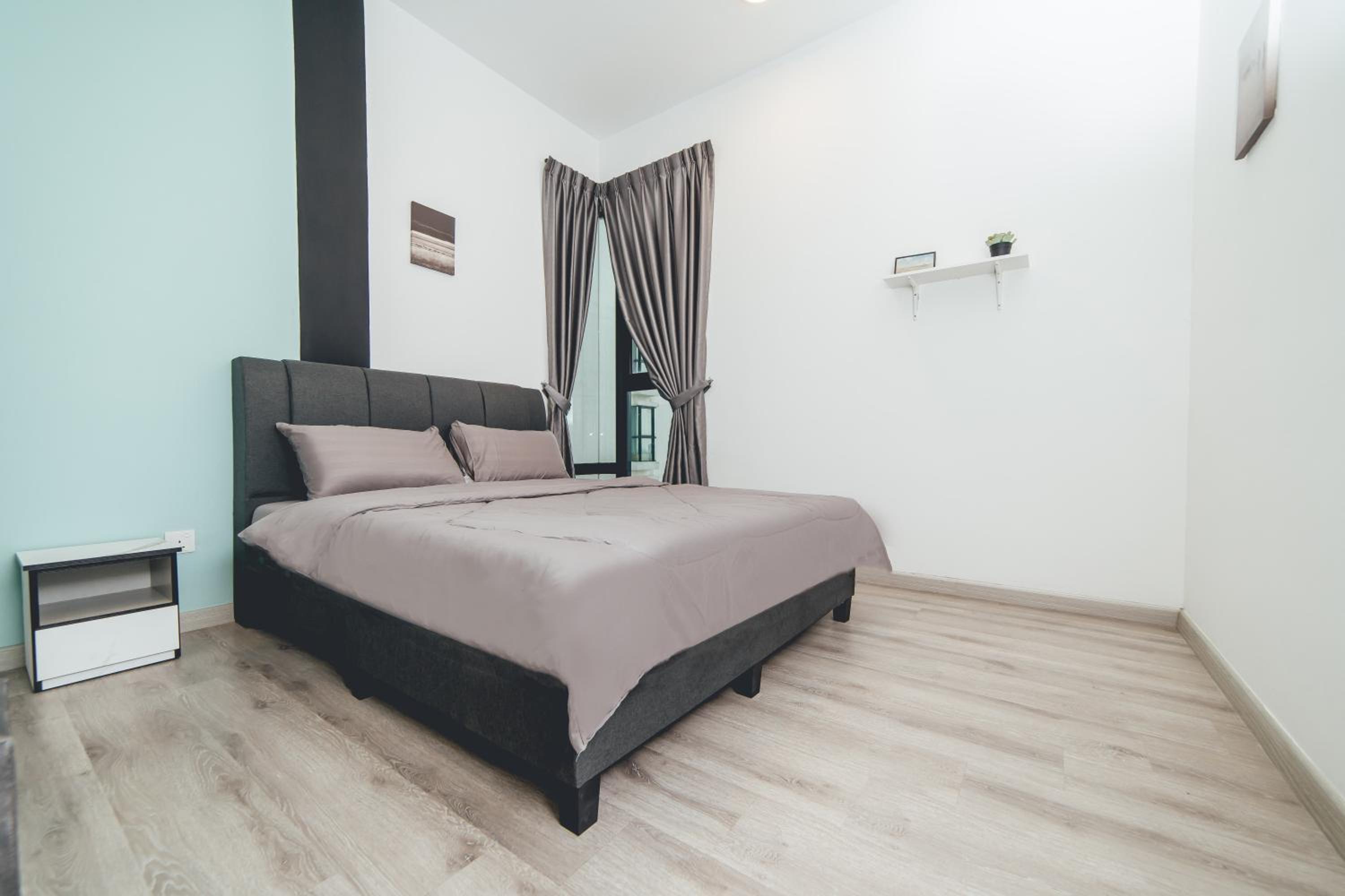 Mosaic Midvalley Oceanblue Nest 3BR w Bathtub by Our Stay