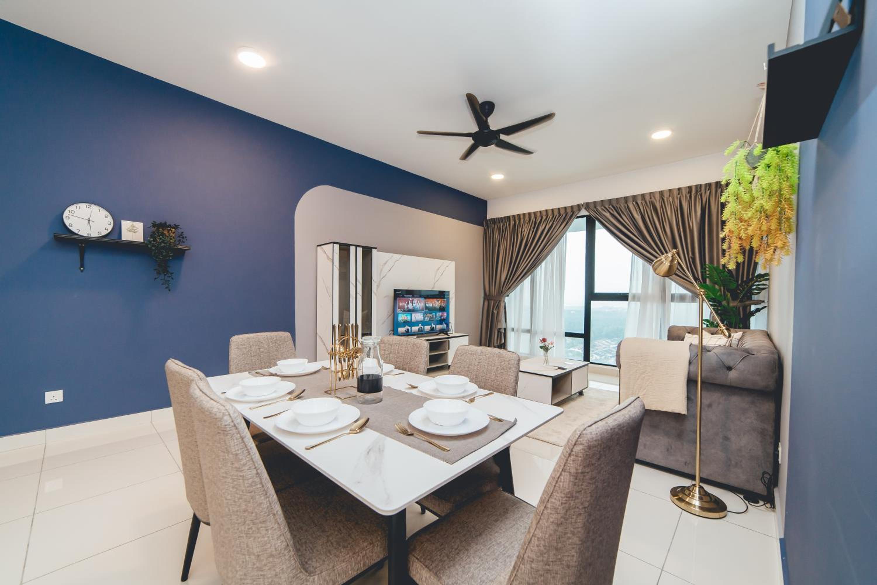 Mosaic Midvalley Oceanblue Nest 3BR w Bathtub by Our Stay