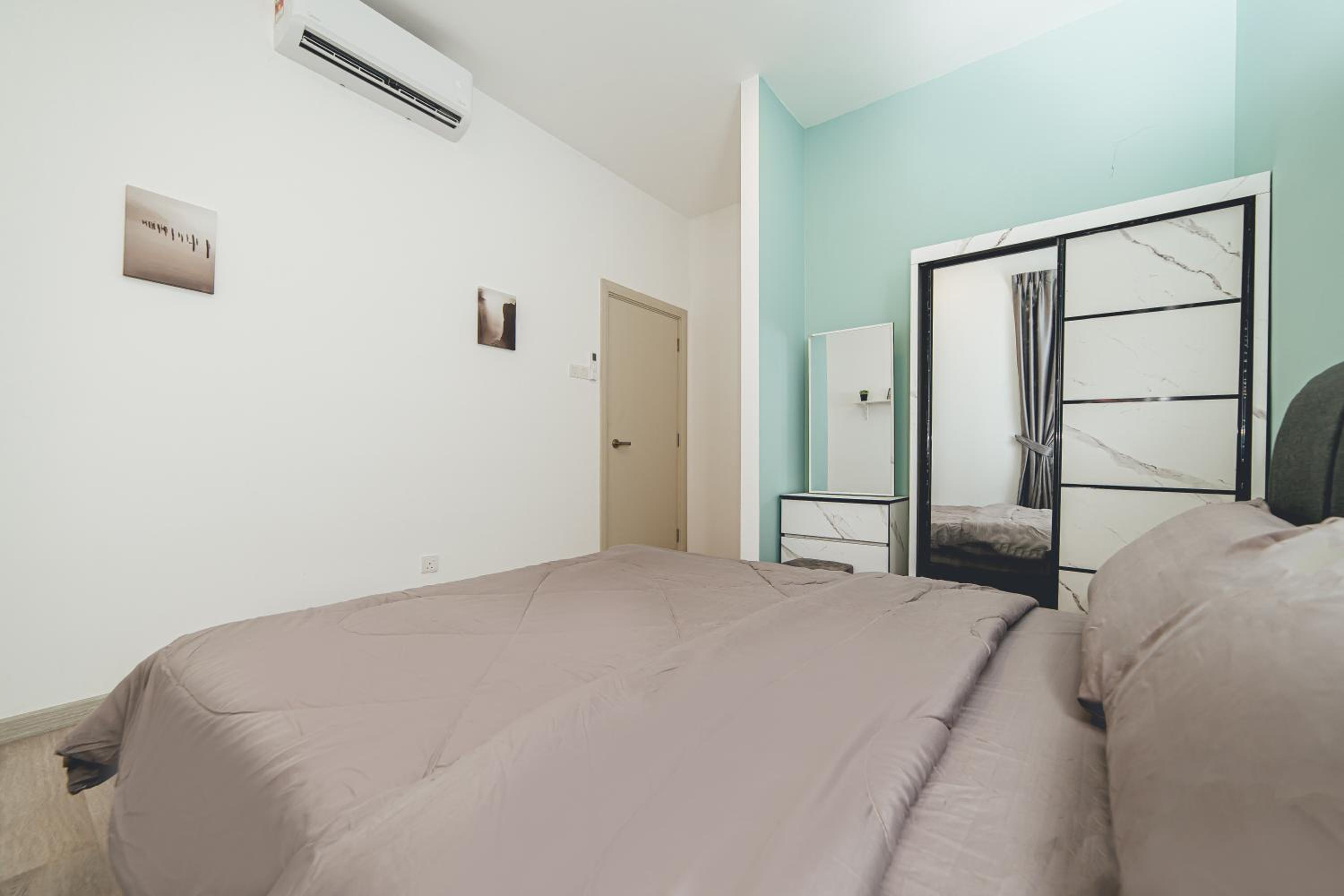 Mosaic Midvalley Oceanblue Nest 3BR w Bathtub by Our Stay