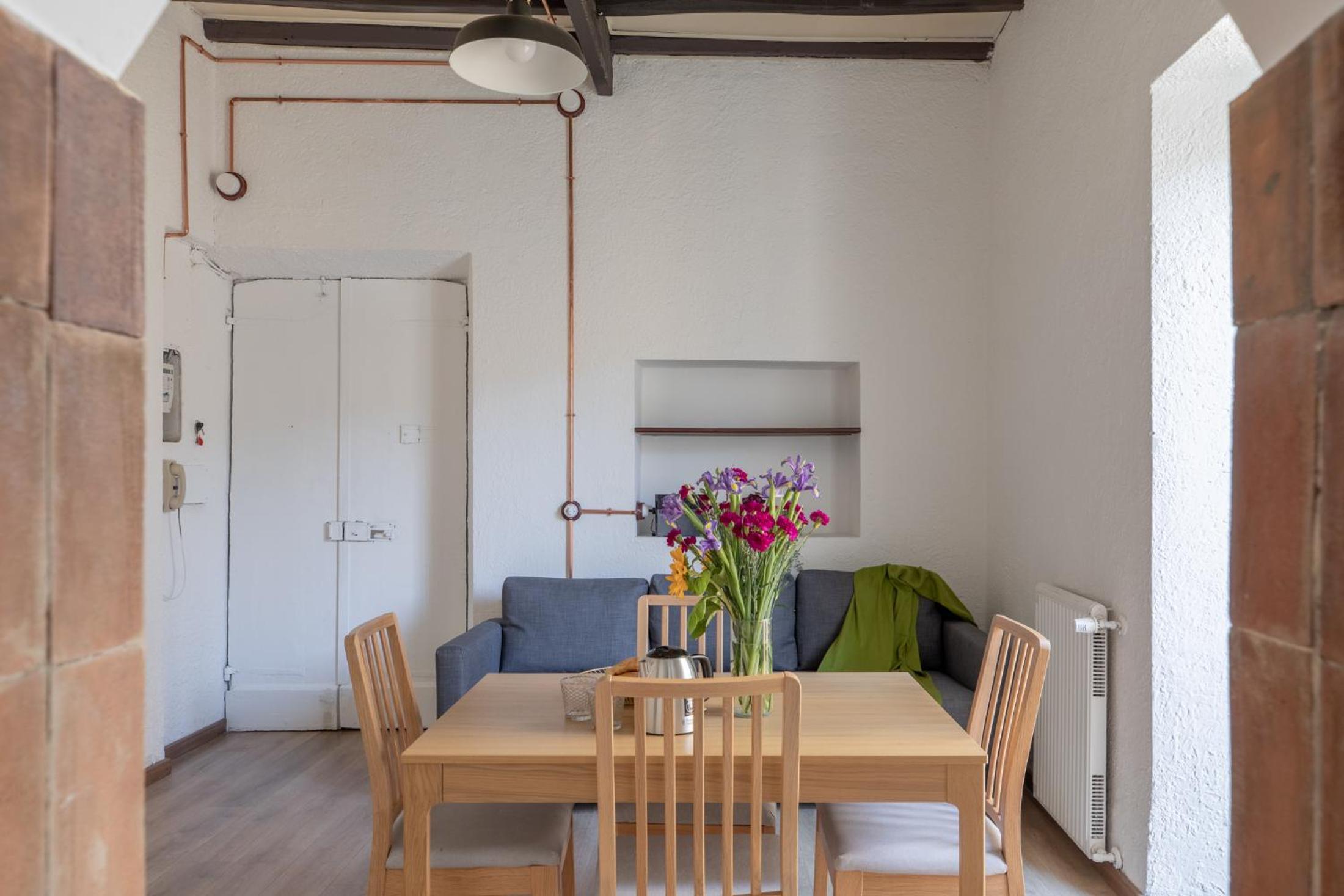 iFlat Bright Brand New 3-Bedroom Apt in Monti