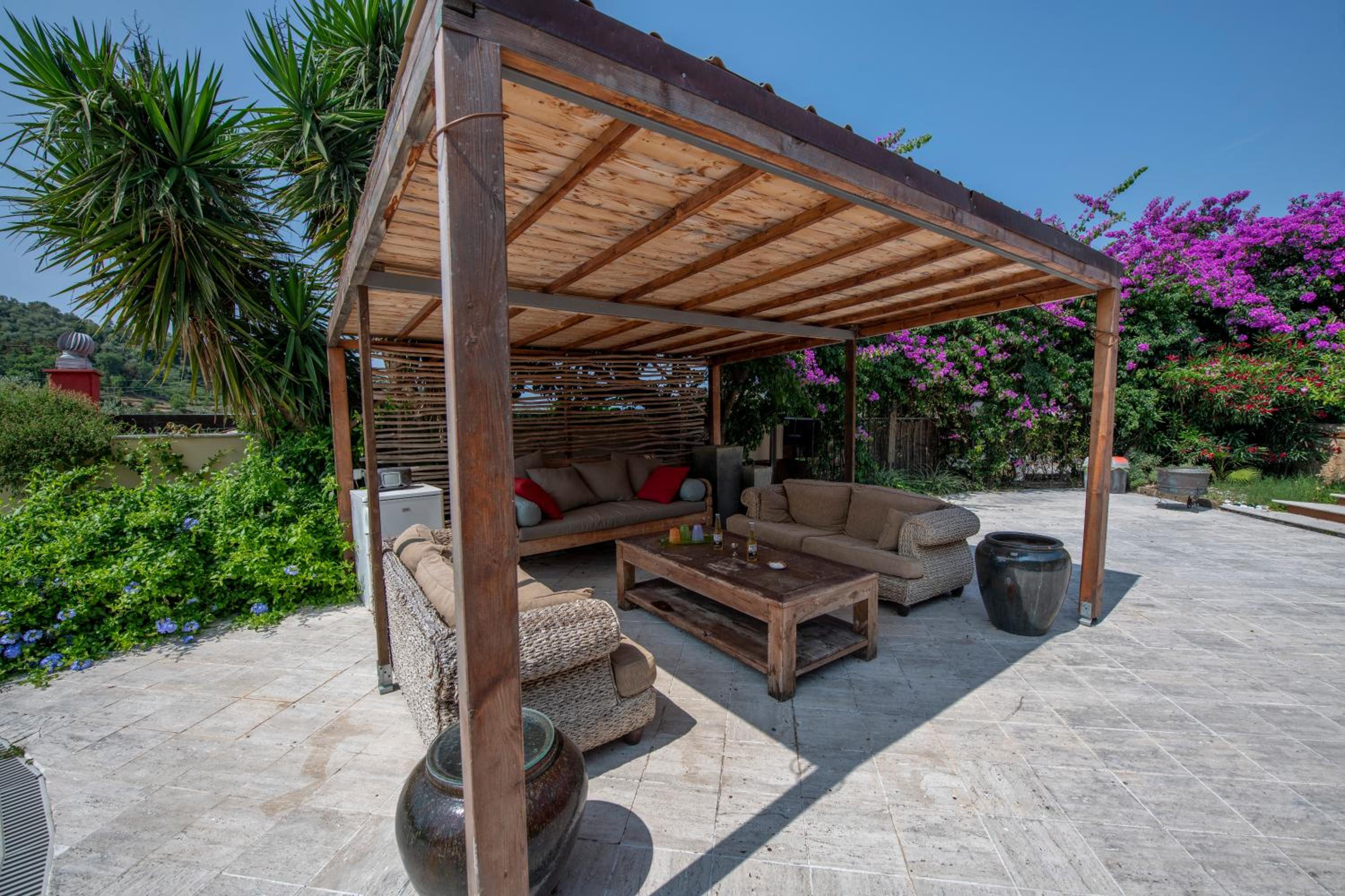 201new Appartamento in Villa, Giardino e Piscina Privata
