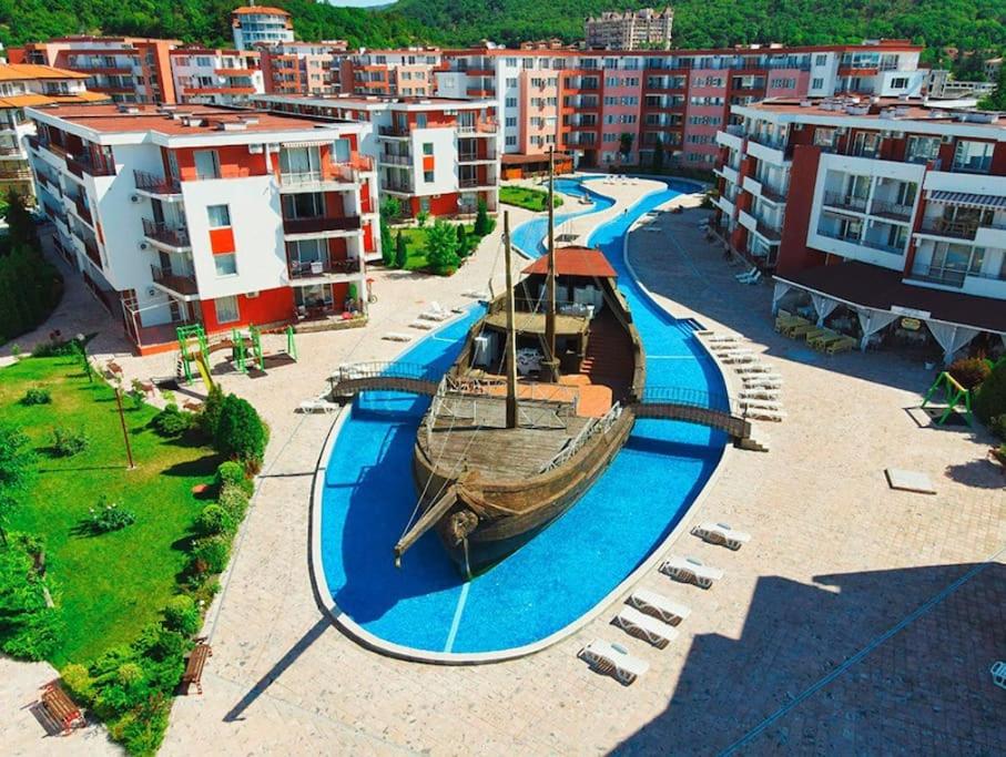 Privilege Beach TOP