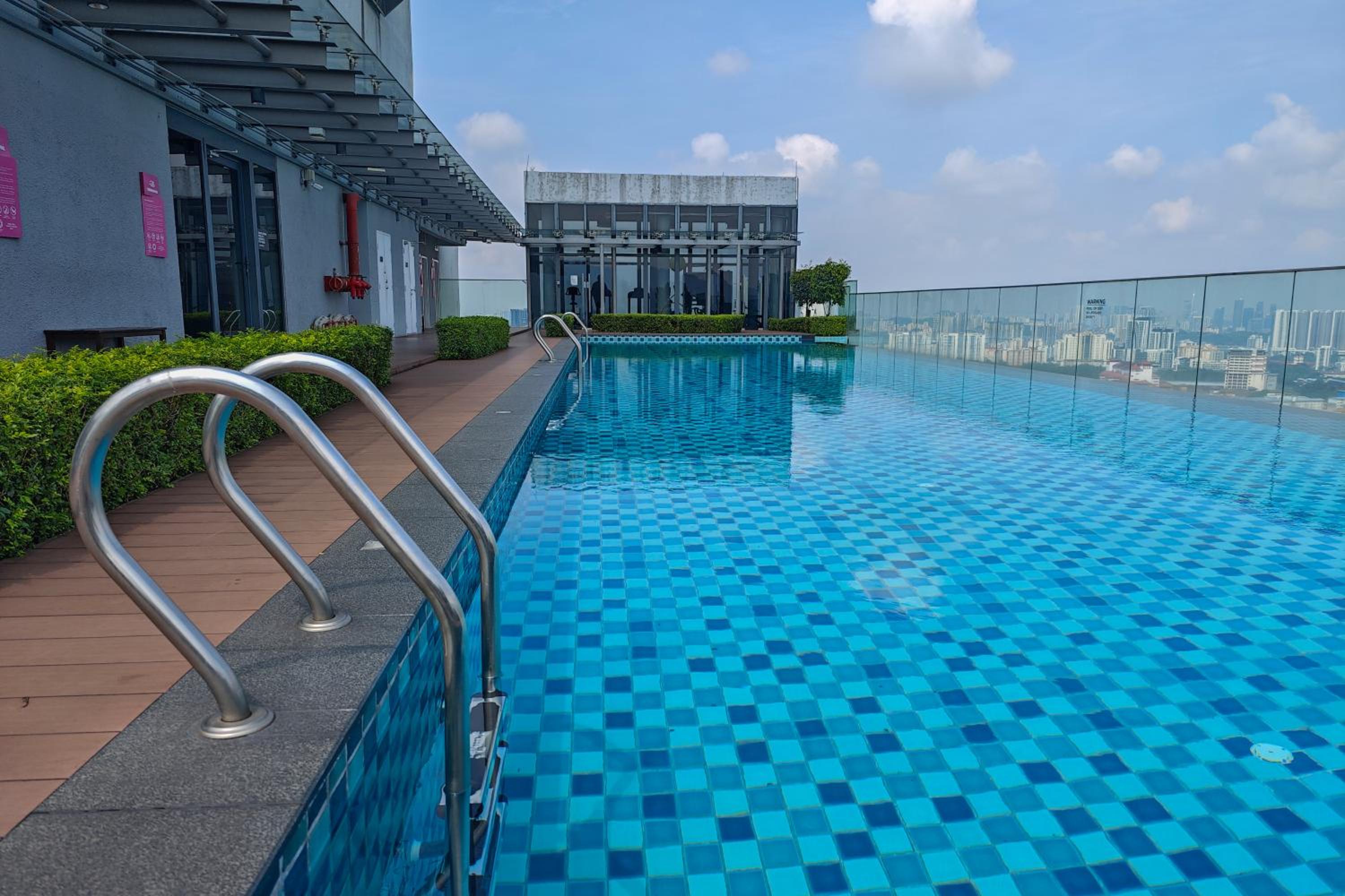 EkoCheras Kuala Lumpur #2room 4pax Link Mall & MRT