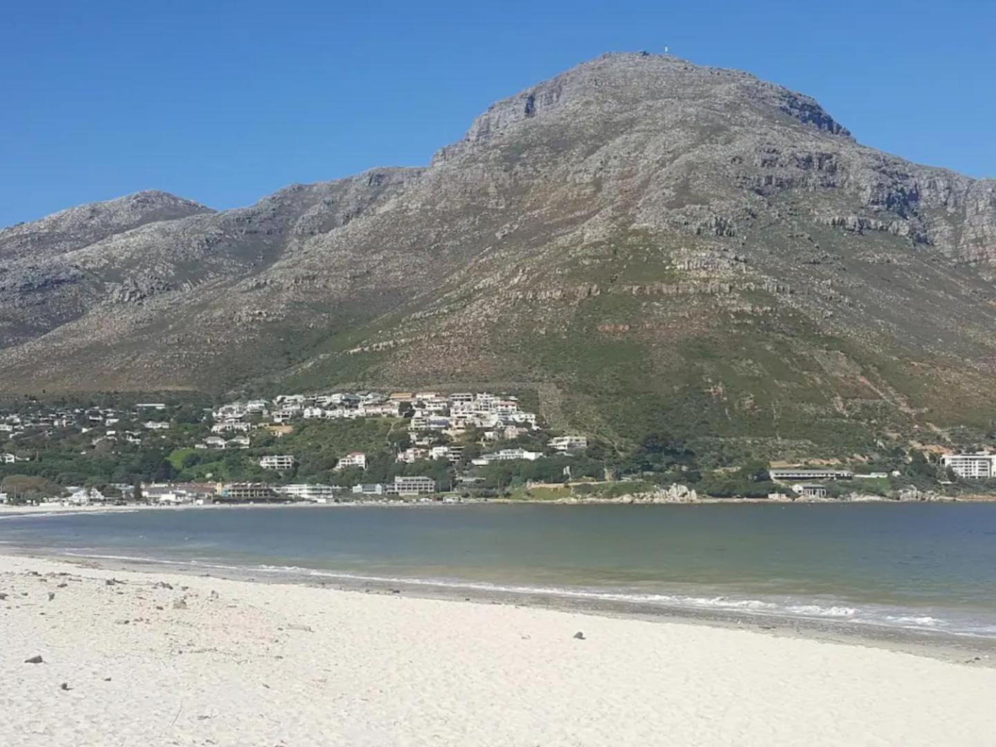 THE BEACH Holiday Accommodation view 4