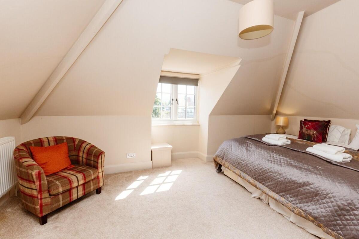 Westholme Lodge