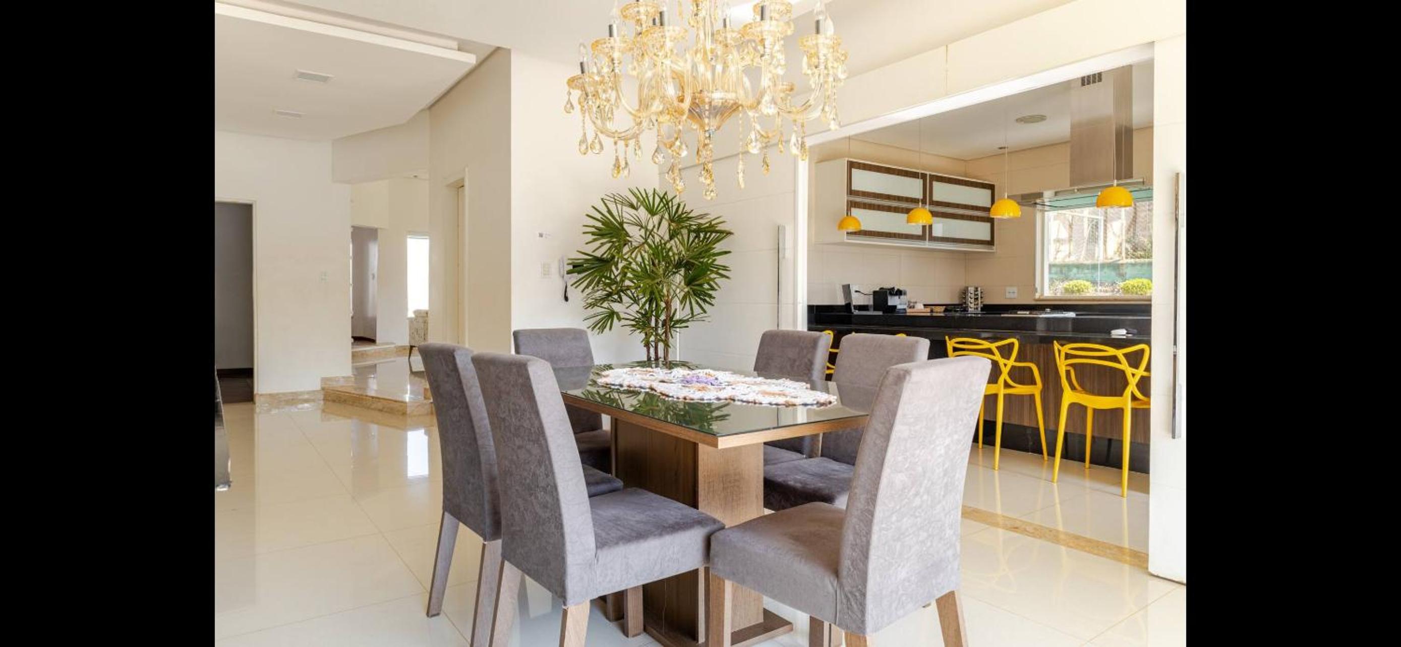 Luxuosa Mansão em Ibiuna
