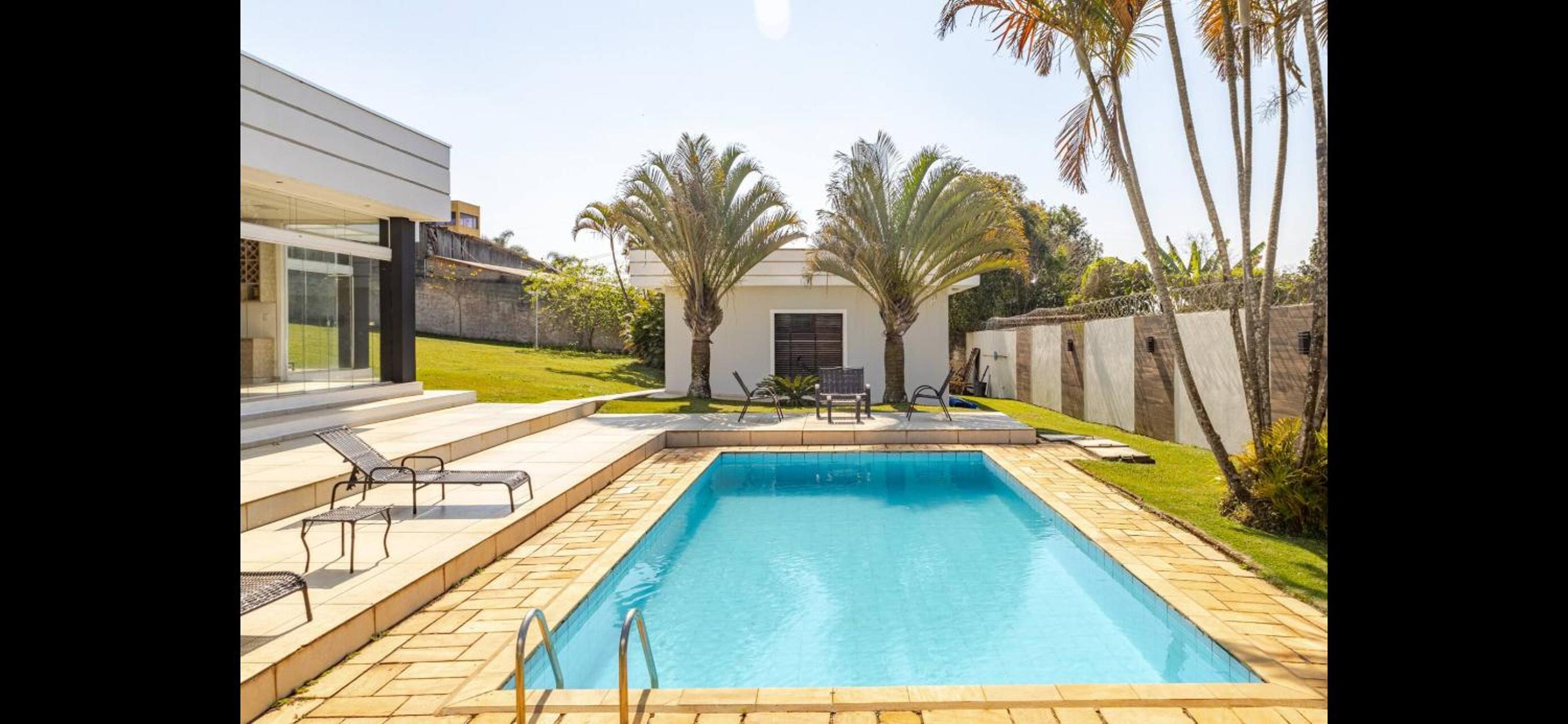 Luxuosa Mansão em Ibiuna
