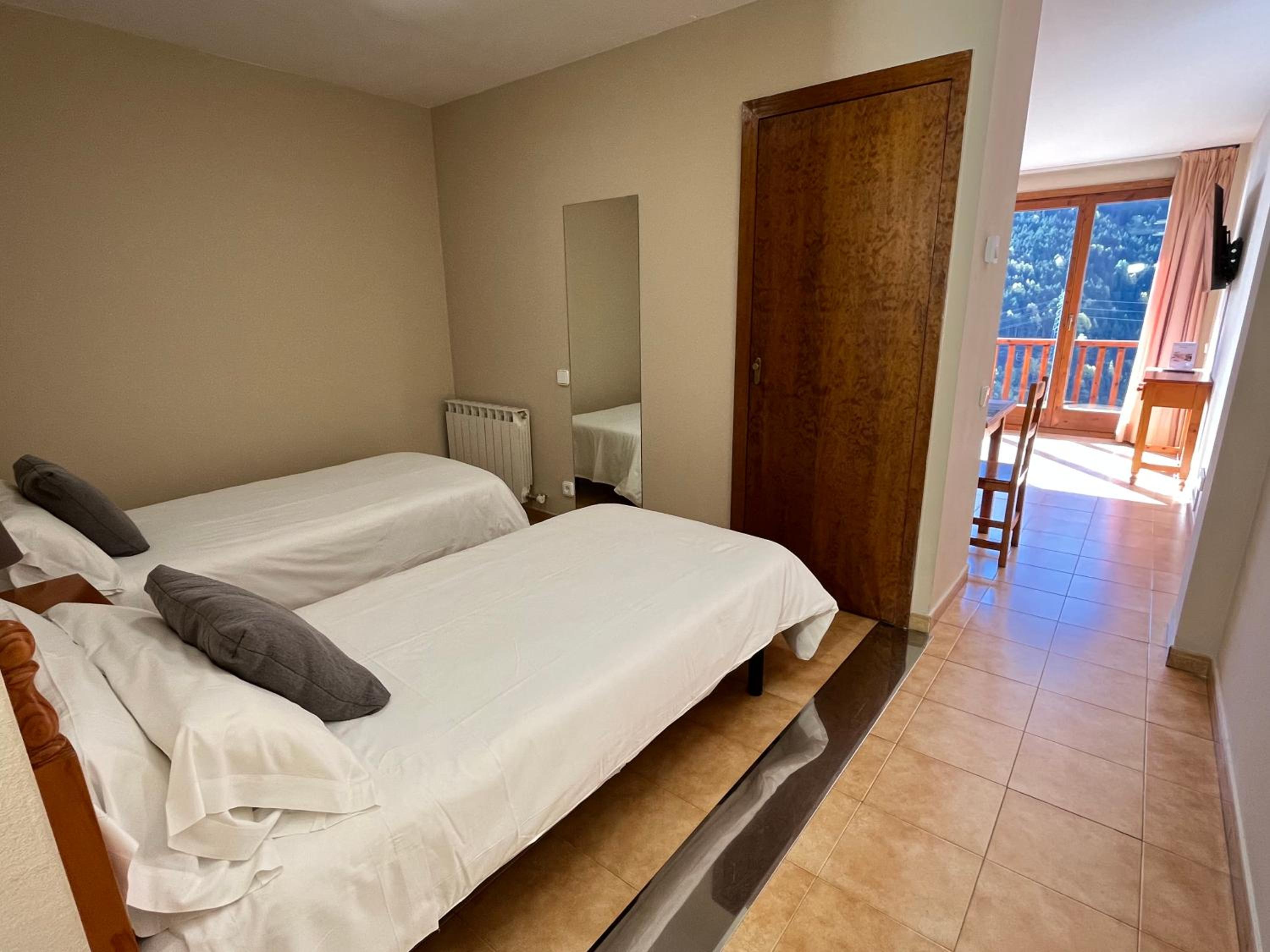 Wuau! Apartaments Font del Poble