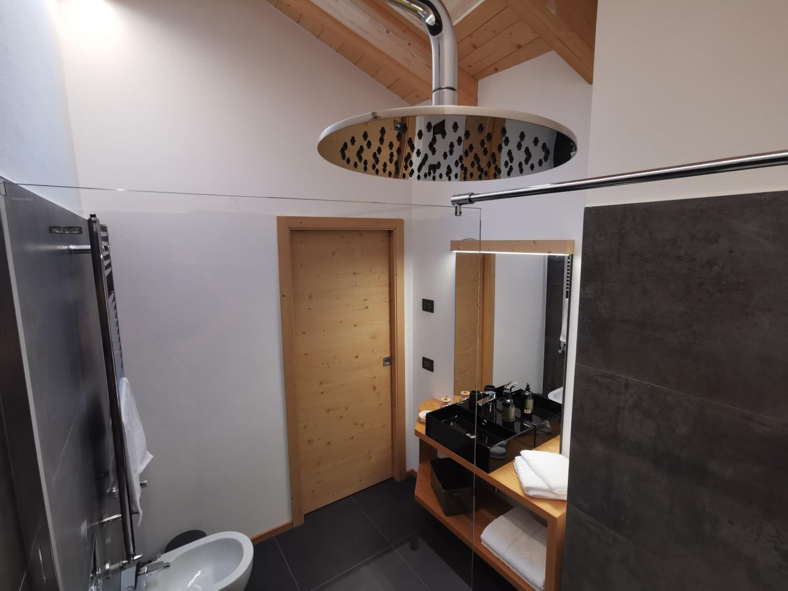 LARIS mountain house