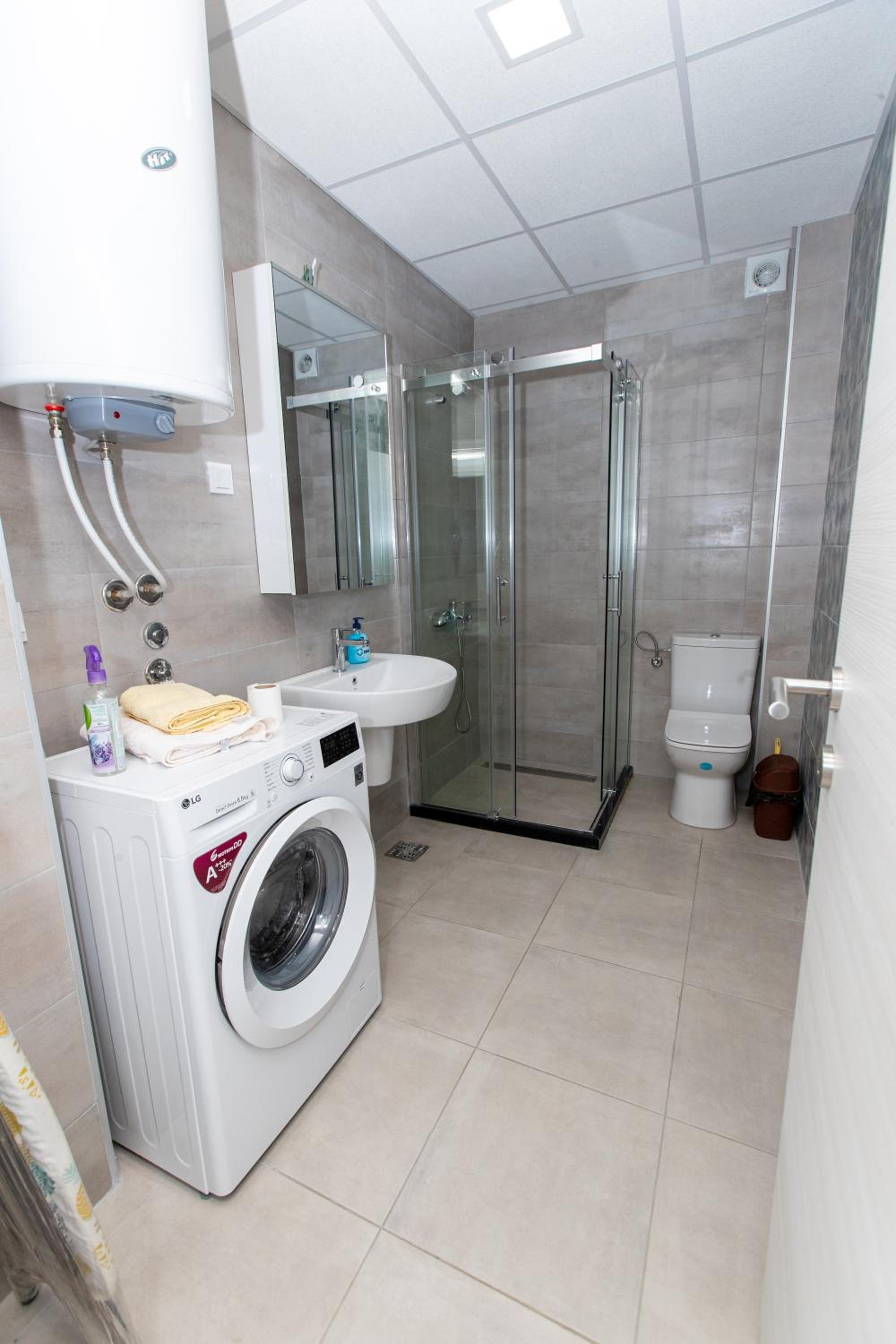 Photo 24
