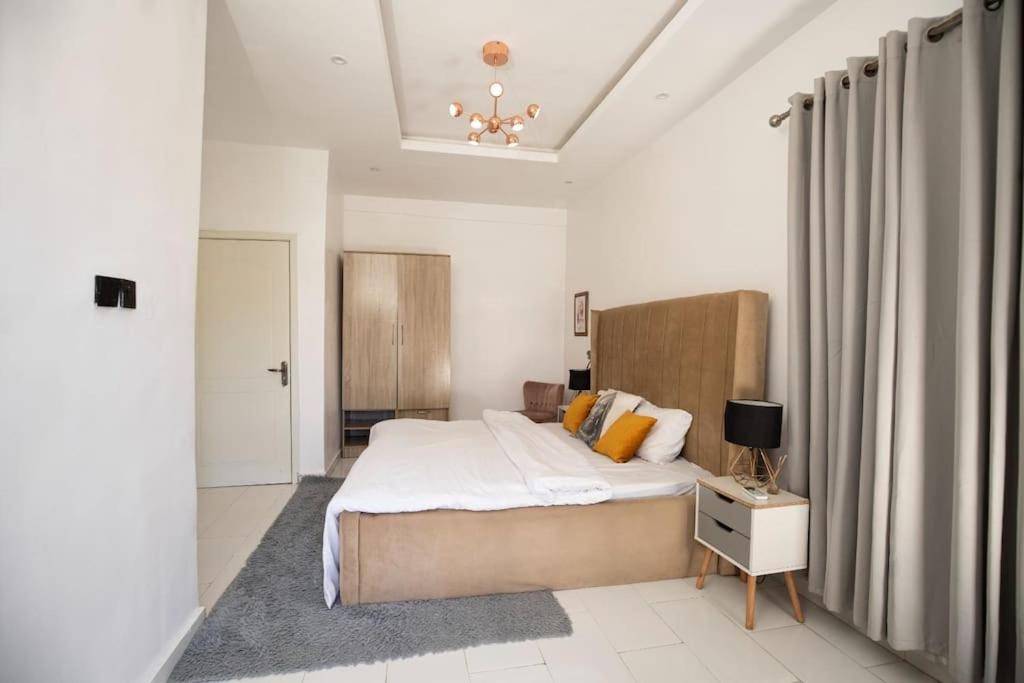 Chic and modern 2 bed Smart home view 5