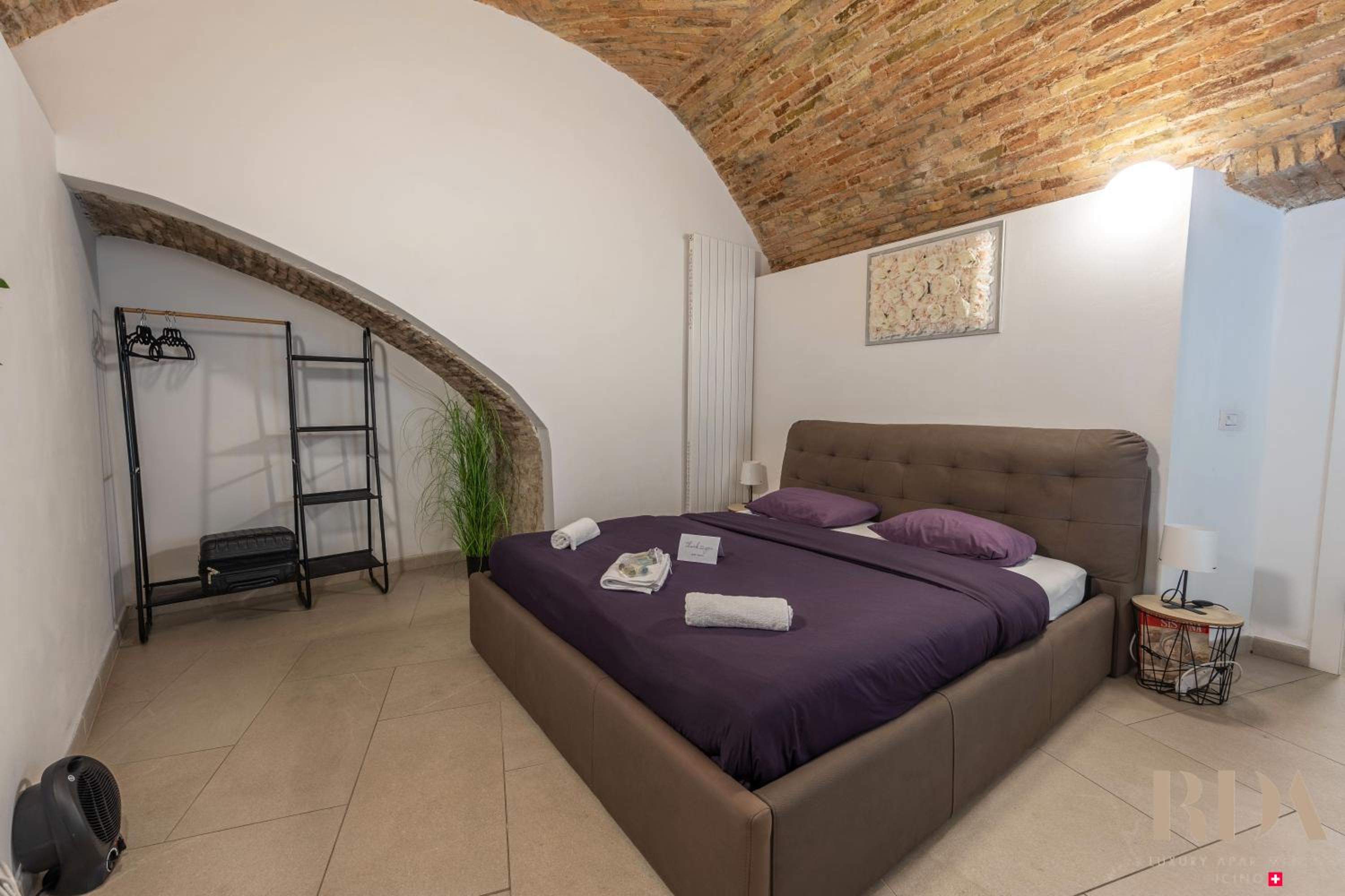 Il Rustico RDA Luxury Apartments lago Parking