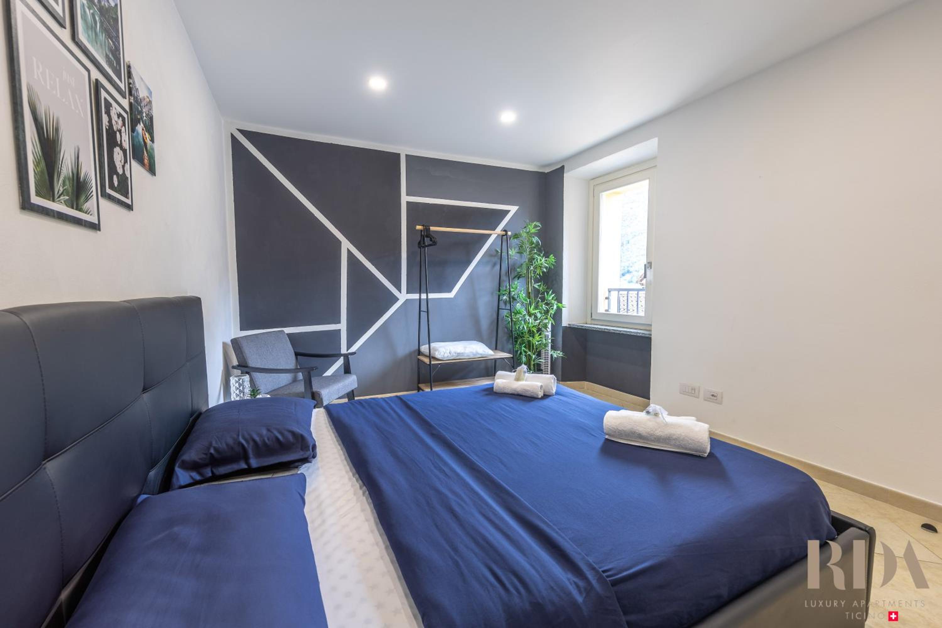 Bella Vista RDA Luxury Apartments vista lago parking