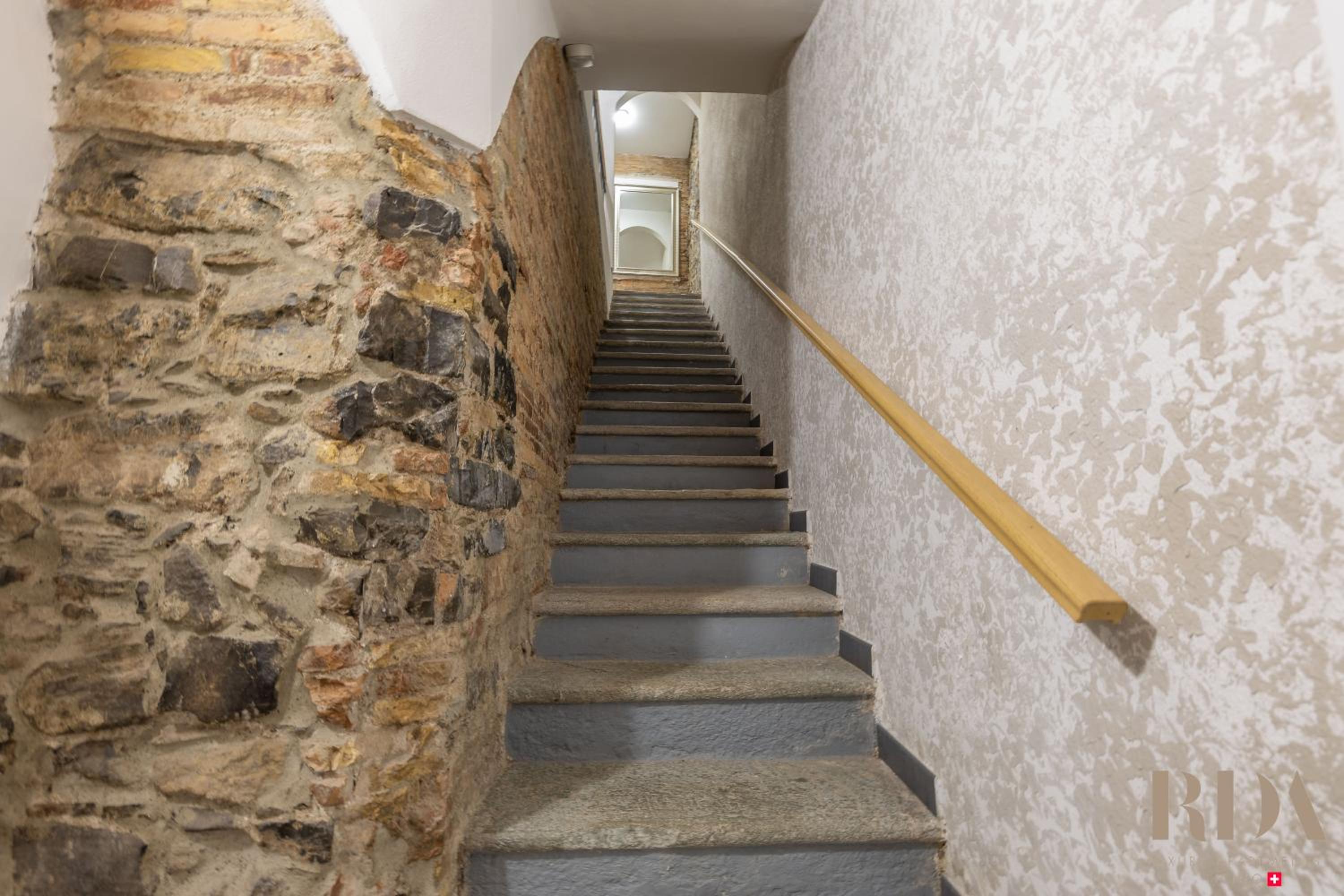 Bella Vista RDA Luxury Apartments vista lago parking