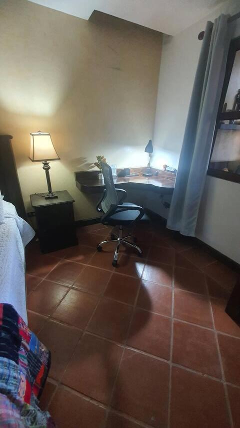 Photo 10