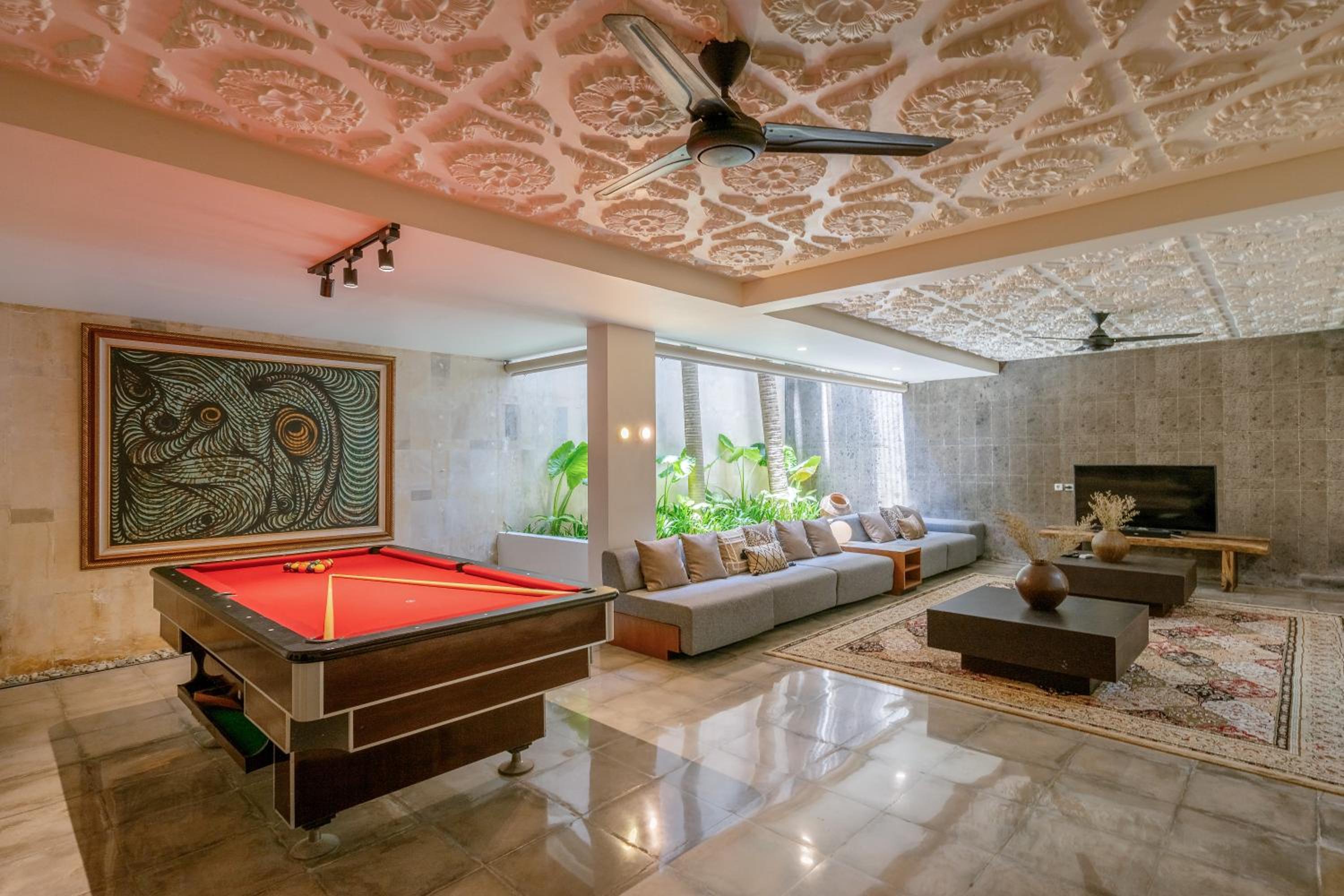 lounge
