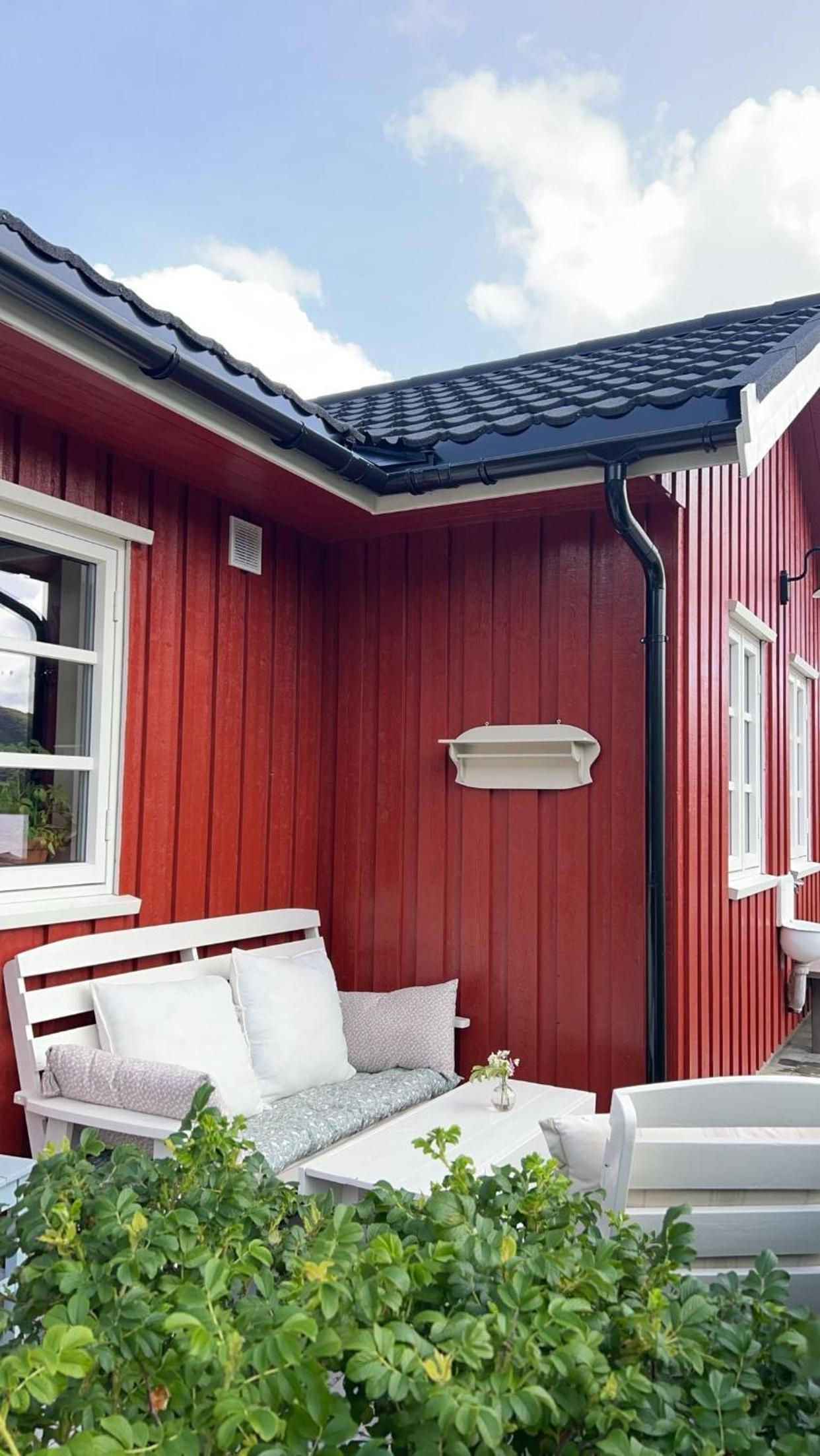 Sjarmerende hytte ved vannet view 4