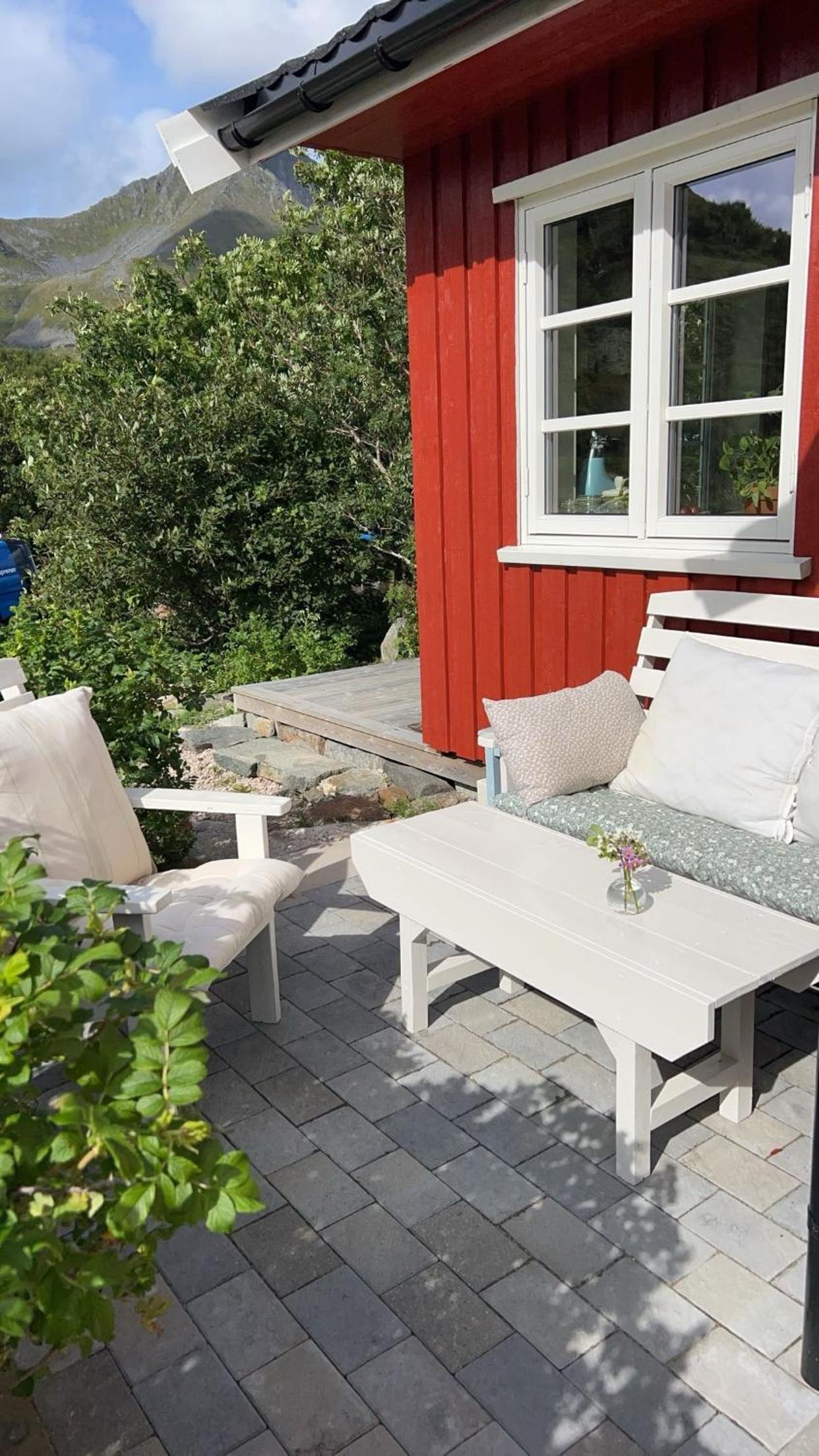 Sjarmerende hytte ved vannet view 5