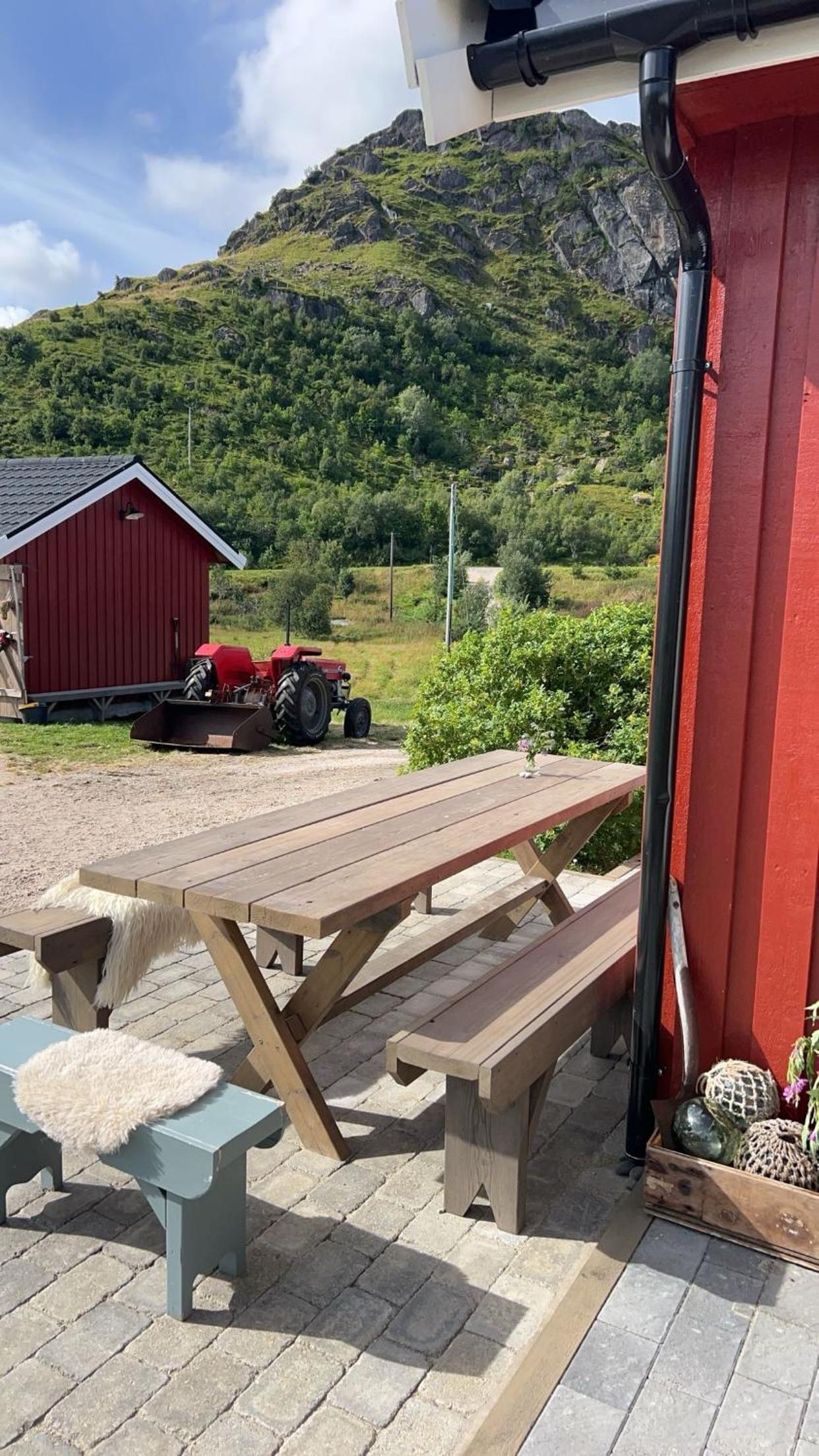 Sjarmerende hytte ved vannet view 3