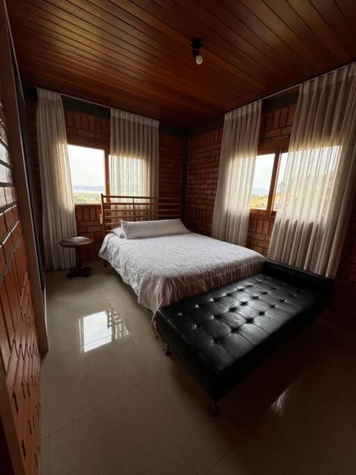 Oliveira mountain House