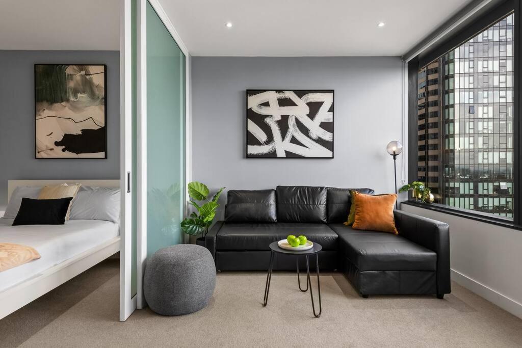 Welcoming CBD Park Views Retreat